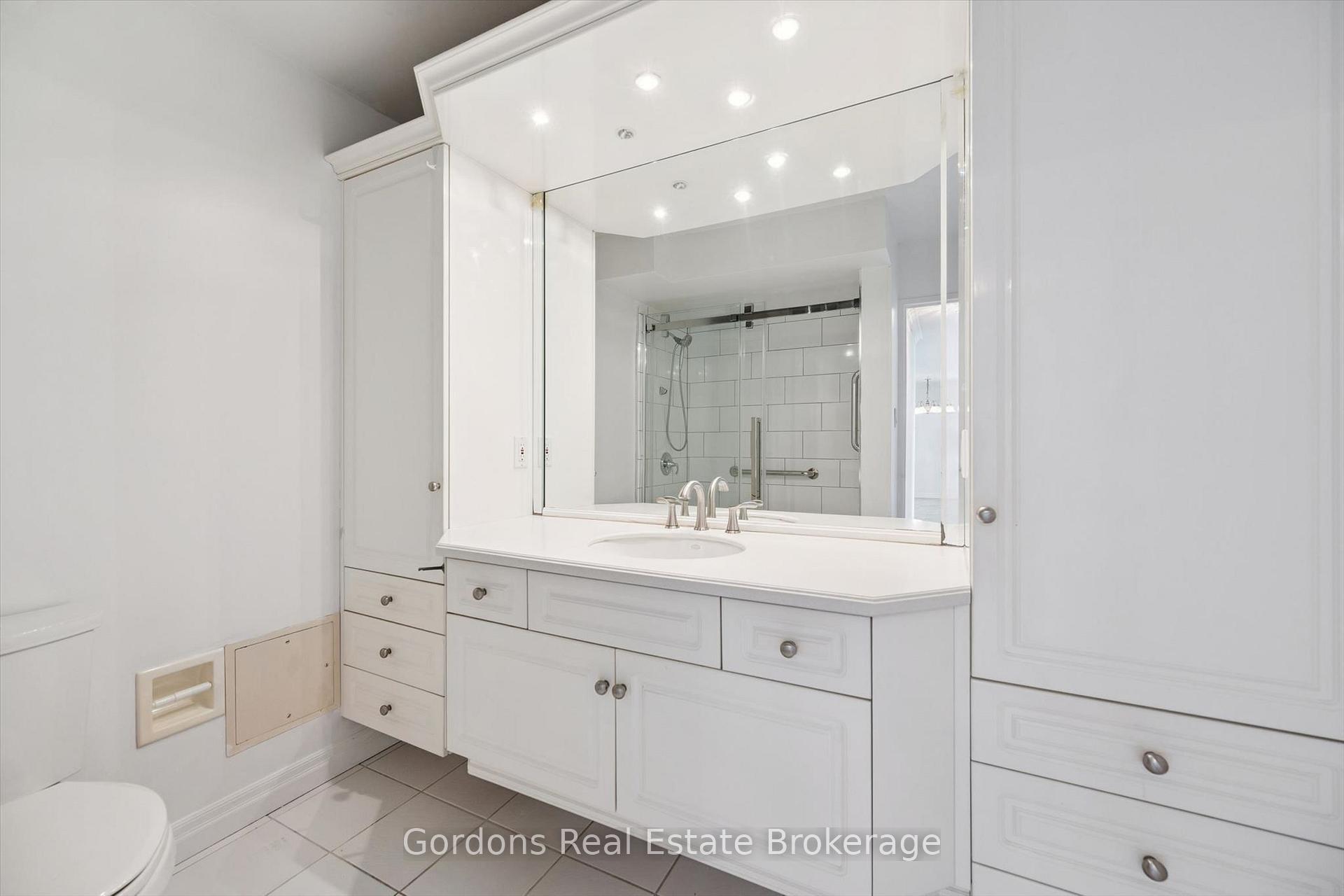 Photo 35 of Unit 1803, 81 Church Street, Kitchener, Cedar Hill — HOMEH