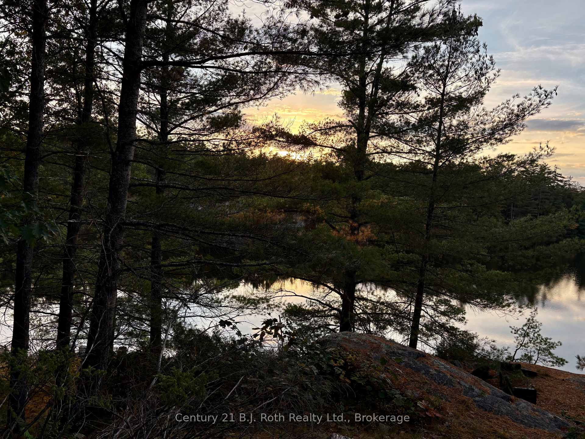 Photo 19 of 2 - 1112 Sam Cook Road, Gravenhurst, Ryde — HOMEH