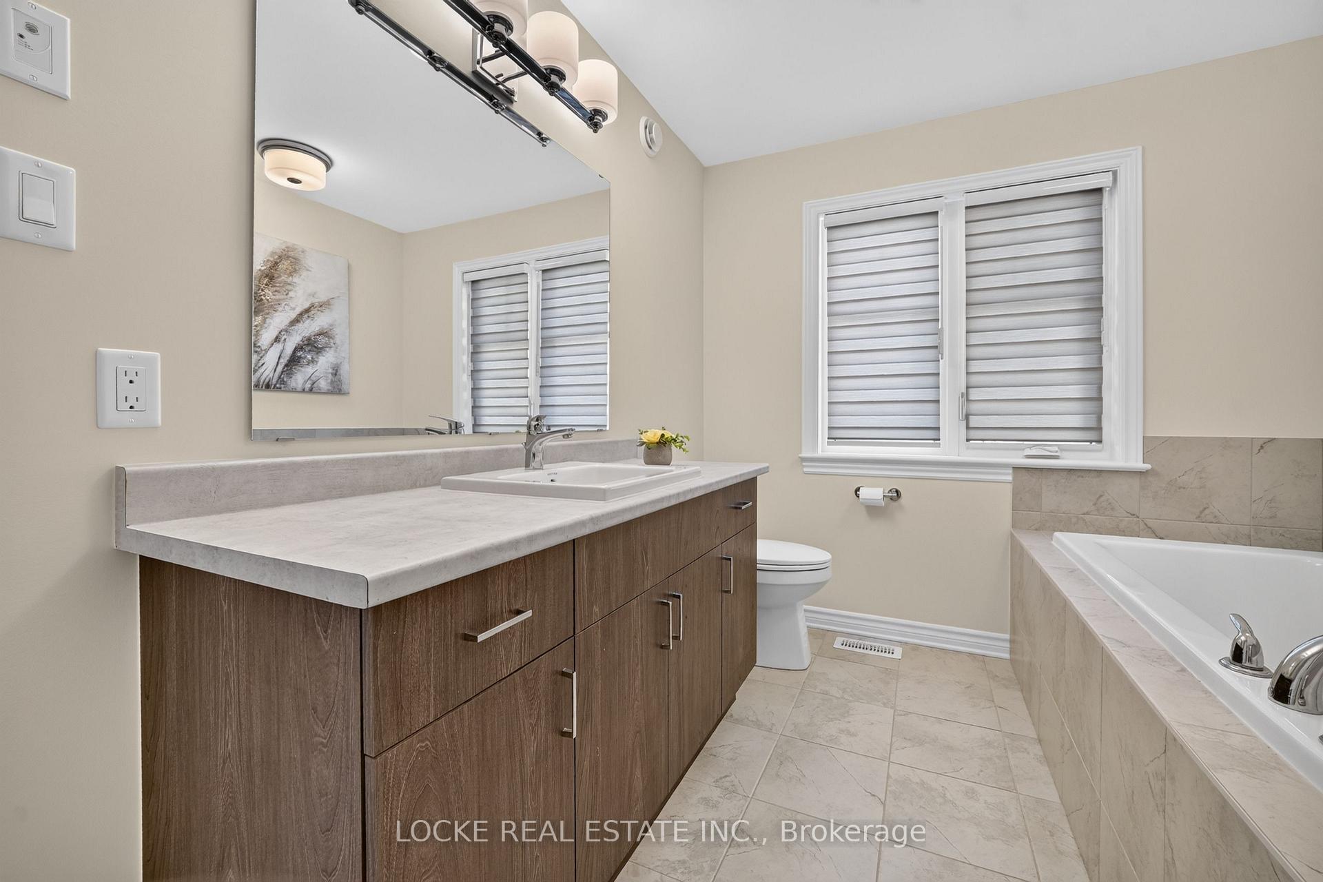 Photo 21 of 748 Cap Diamant Way, Ottawa, Camelot — HOMEH