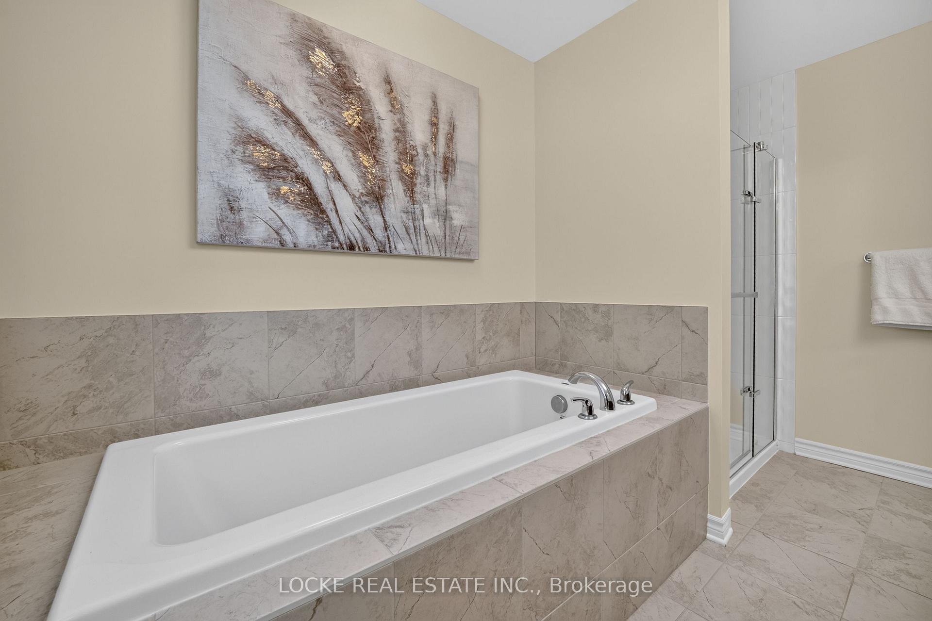 Photo 22 of 748 Cap Diamant Way, Ottawa, Camelot — HOMEH