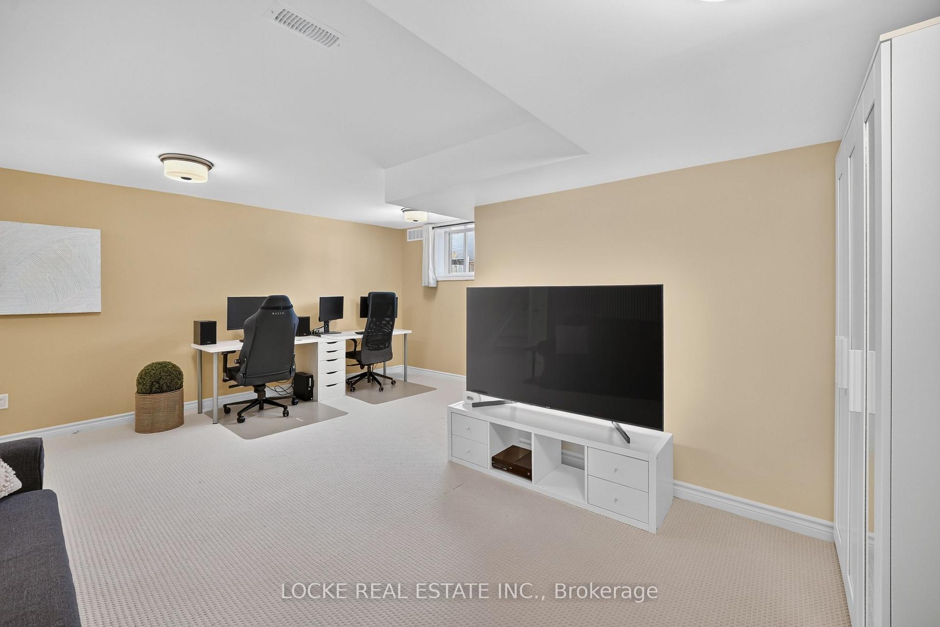 Photo 35 of 748 Cap Diamant Way, Ottawa, Camelot — HOMEH