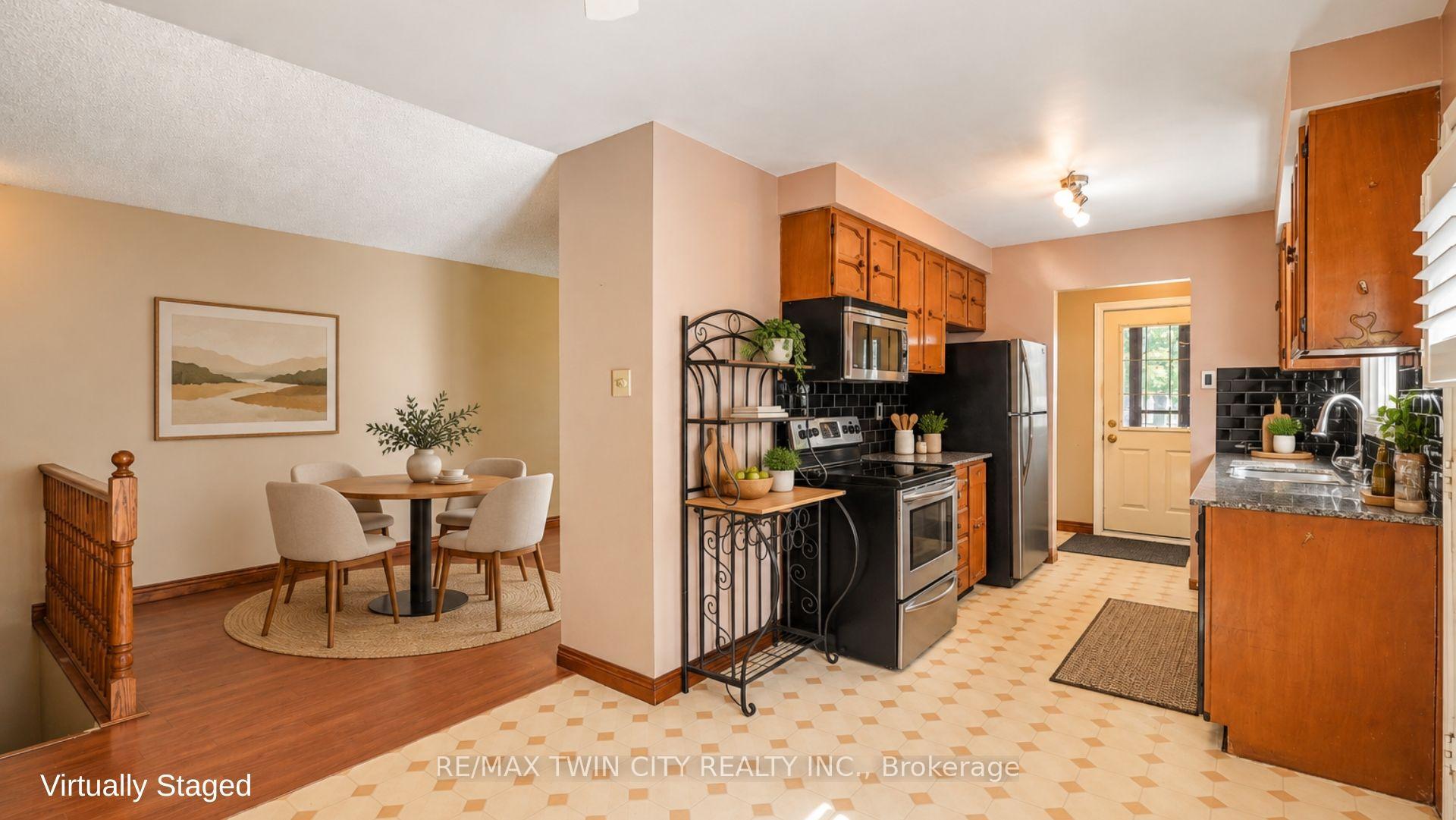 Photo 18 of 35 Ivanhoe Road, Brantford, Cedarland — HOMEH