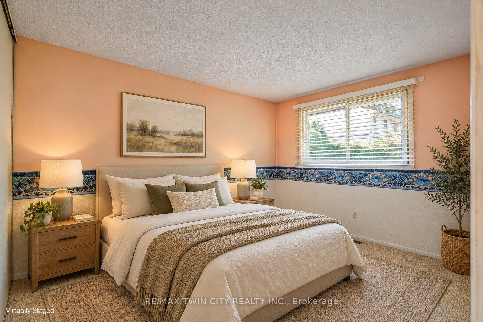 Photo 32 of 35 Ivanhoe Road, Brantford, Cedarland — HOMEH