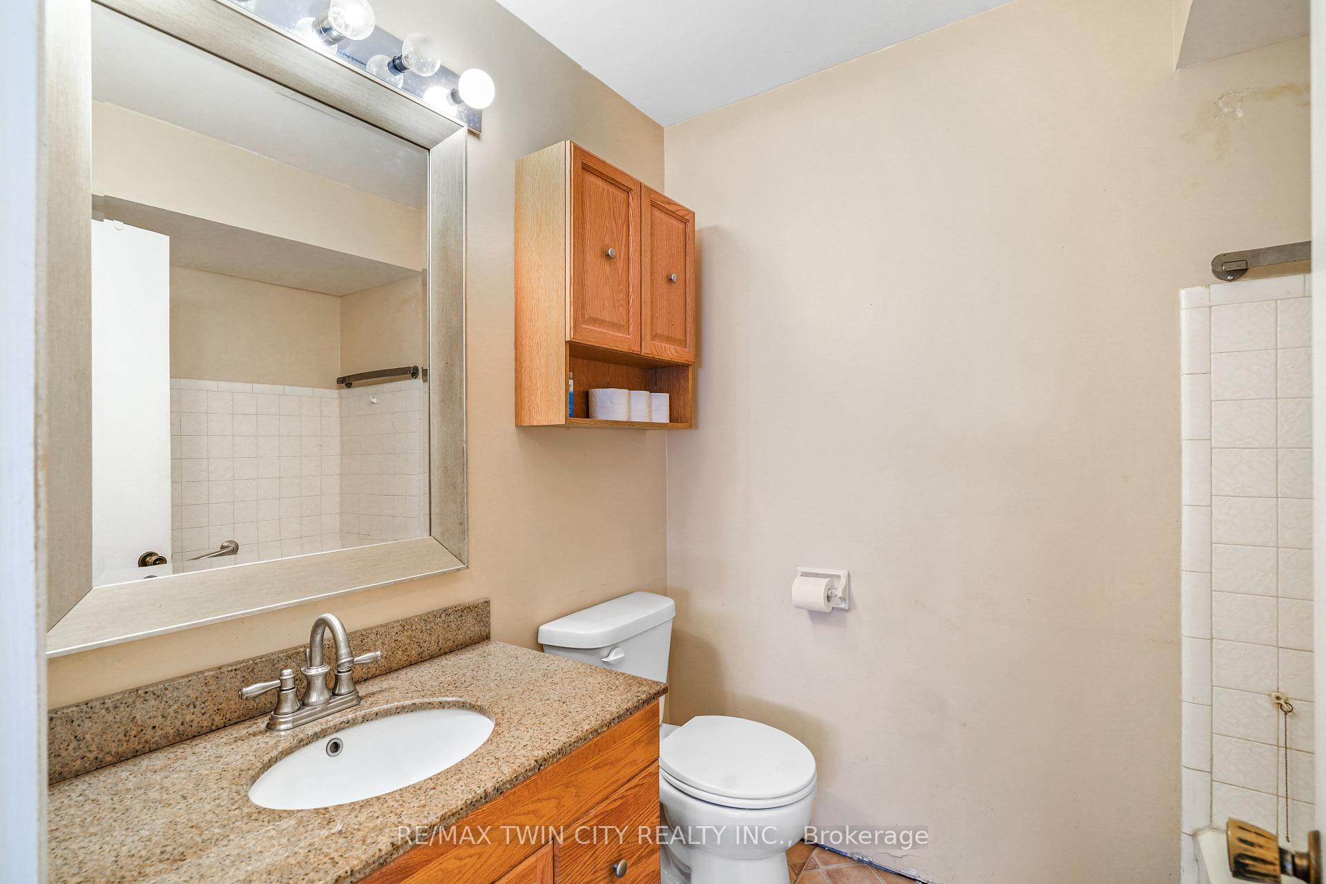 Photo 35 of 35 Ivanhoe Road, Brantford, Cedarland — HOMEH