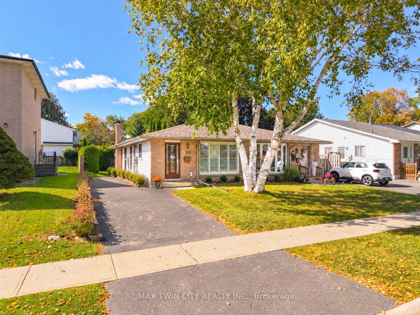 Photo 59 of 35 Ivanhoe Road, Brantford, Cedarland — HOMEH