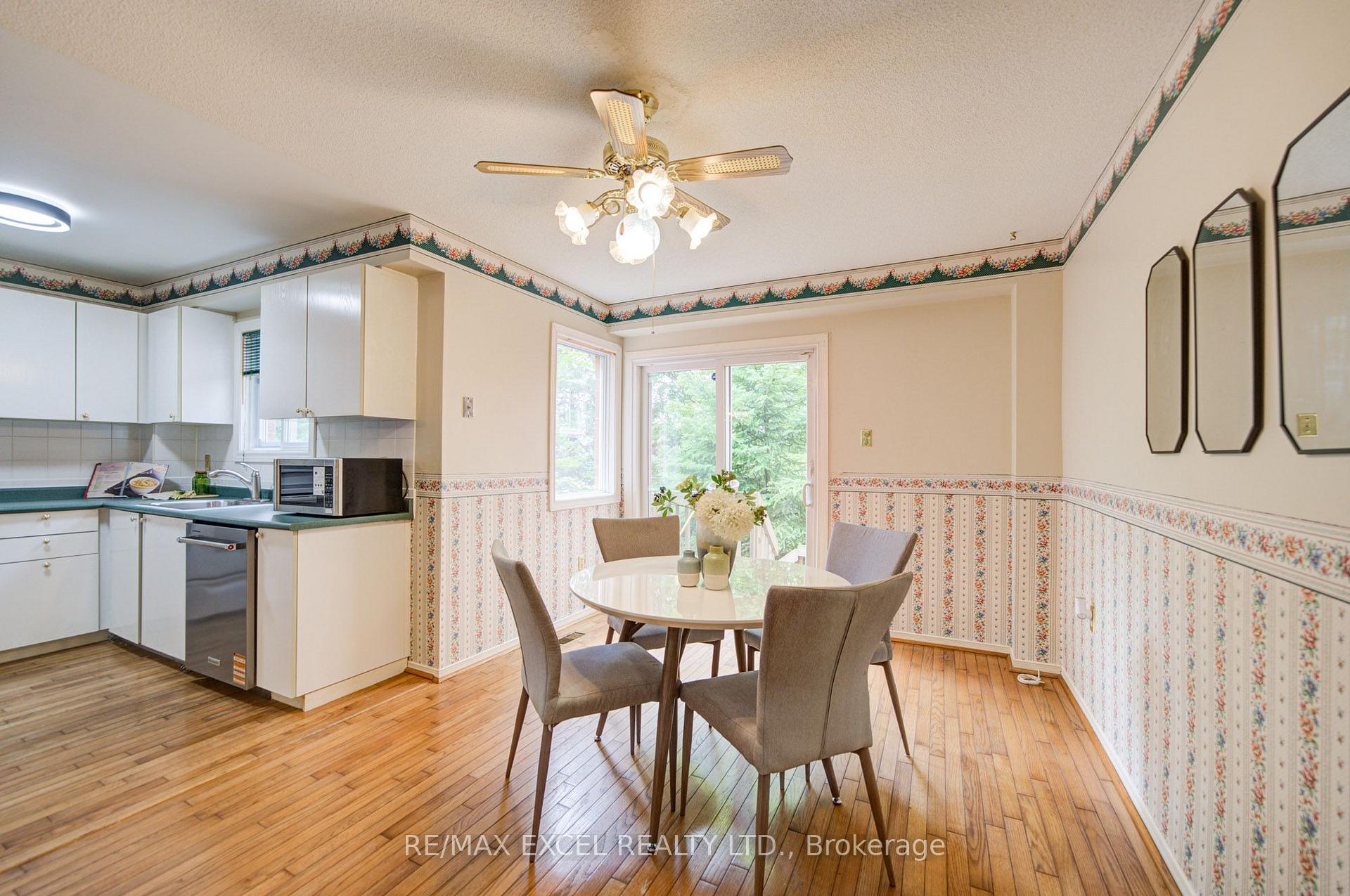 Photo 19 of 563 Tara Hill Circle, Aurora, Aurora Village — HOMEH