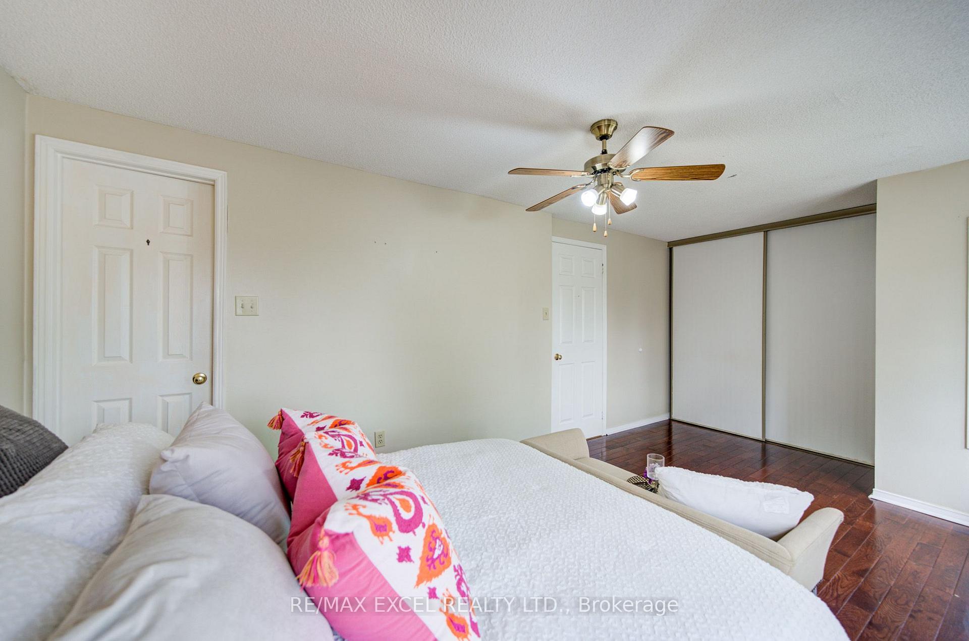 Photo 31 of 563 Tara Hill Circle, Aurora, Aurora Village — HOMEH