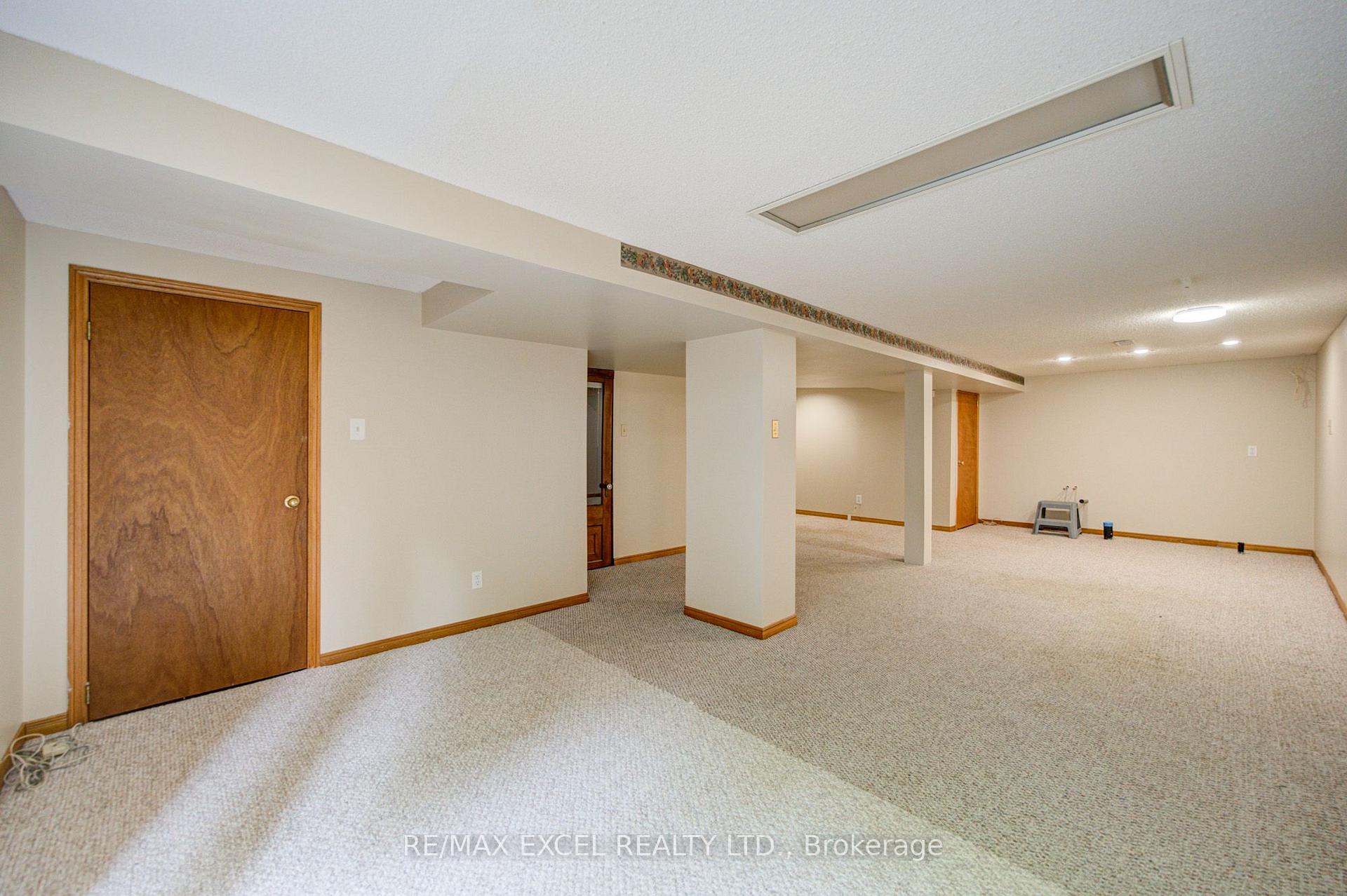 Photo 41 of 563 Tara Hill Circle, Aurora, Aurora Village — HOMEH