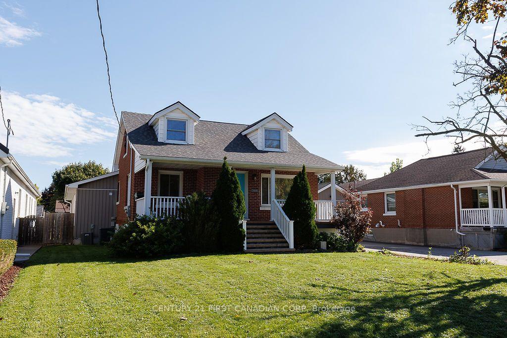Photo 2 of 1010 Dearness Drive, London, South Y — HOMEH
