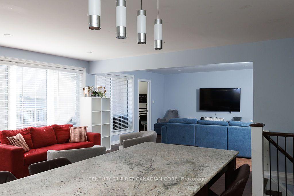 Photo 11 of 1010 Dearness Drive, London, South Y — HOMEH