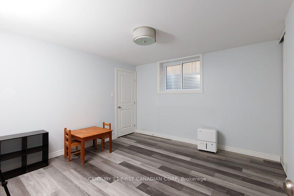 Photo 22 of 1010 Dearness Drive, London, South Y — HOMEH