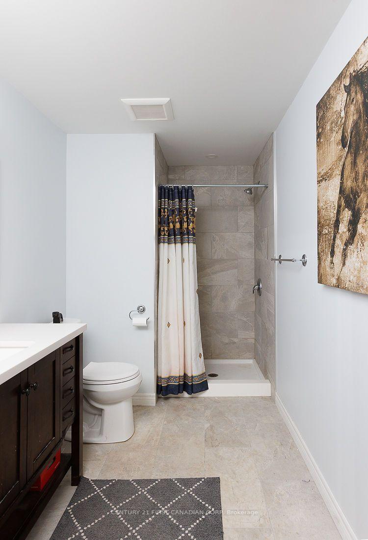 Photo 23 of 1010 Dearness Drive, London, South Y — HOMEH