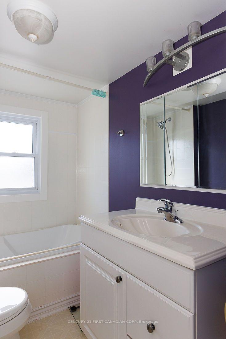Photo 36 of 1010 Dearness Drive, London, South Y — HOMEH