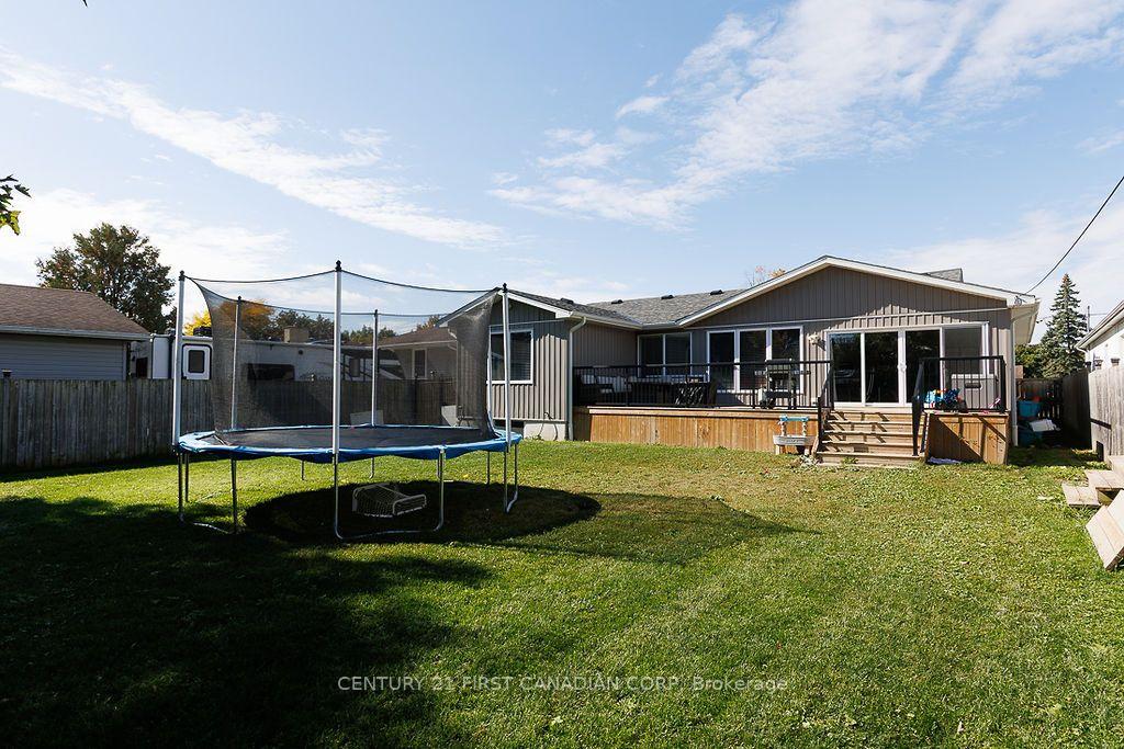 Photo 45 of 1010 Dearness Drive, London, South Y — HOMEH