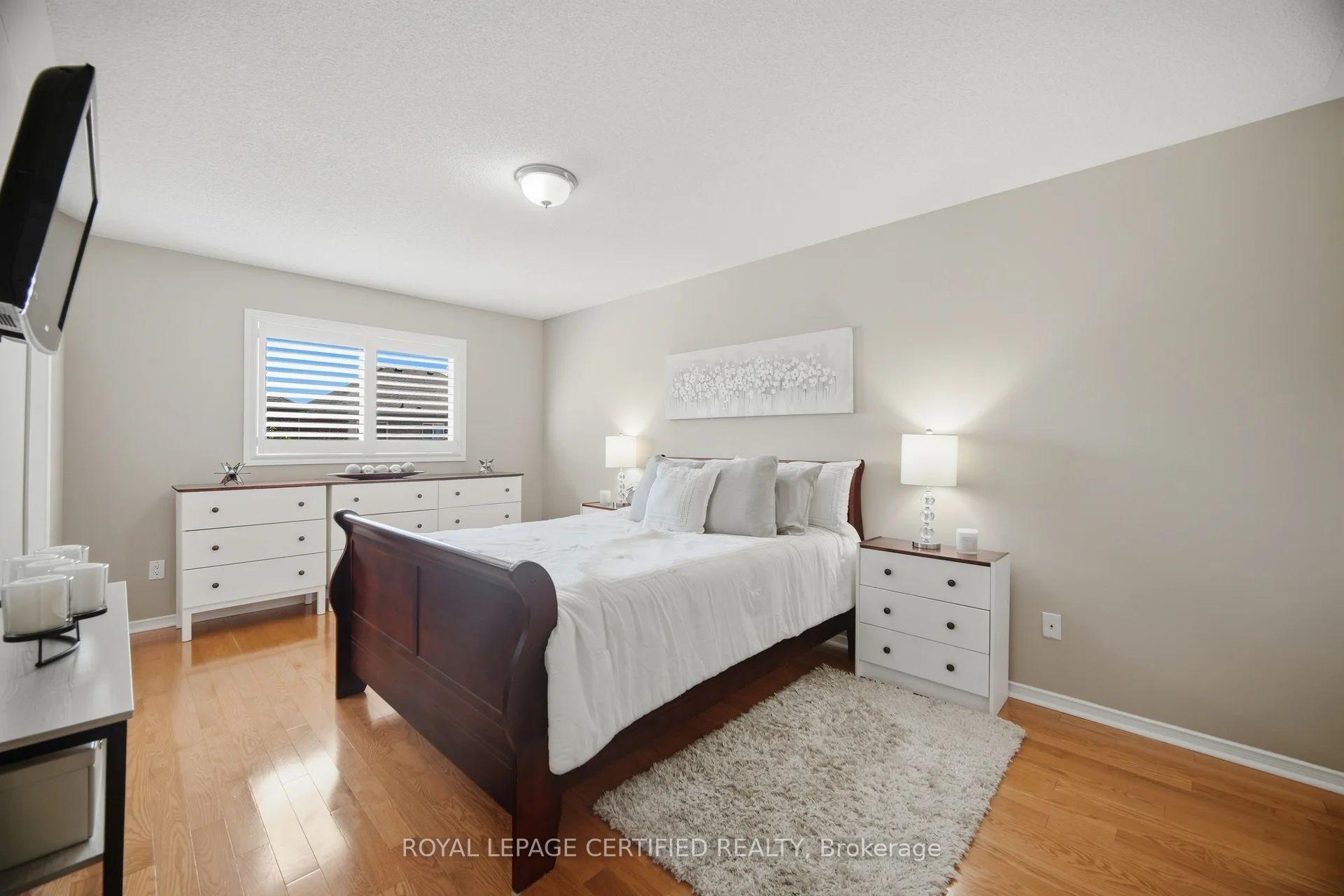 Photo 21 of 106 Ballantine Drive, Halton Hills, Georgetown — HOMEH