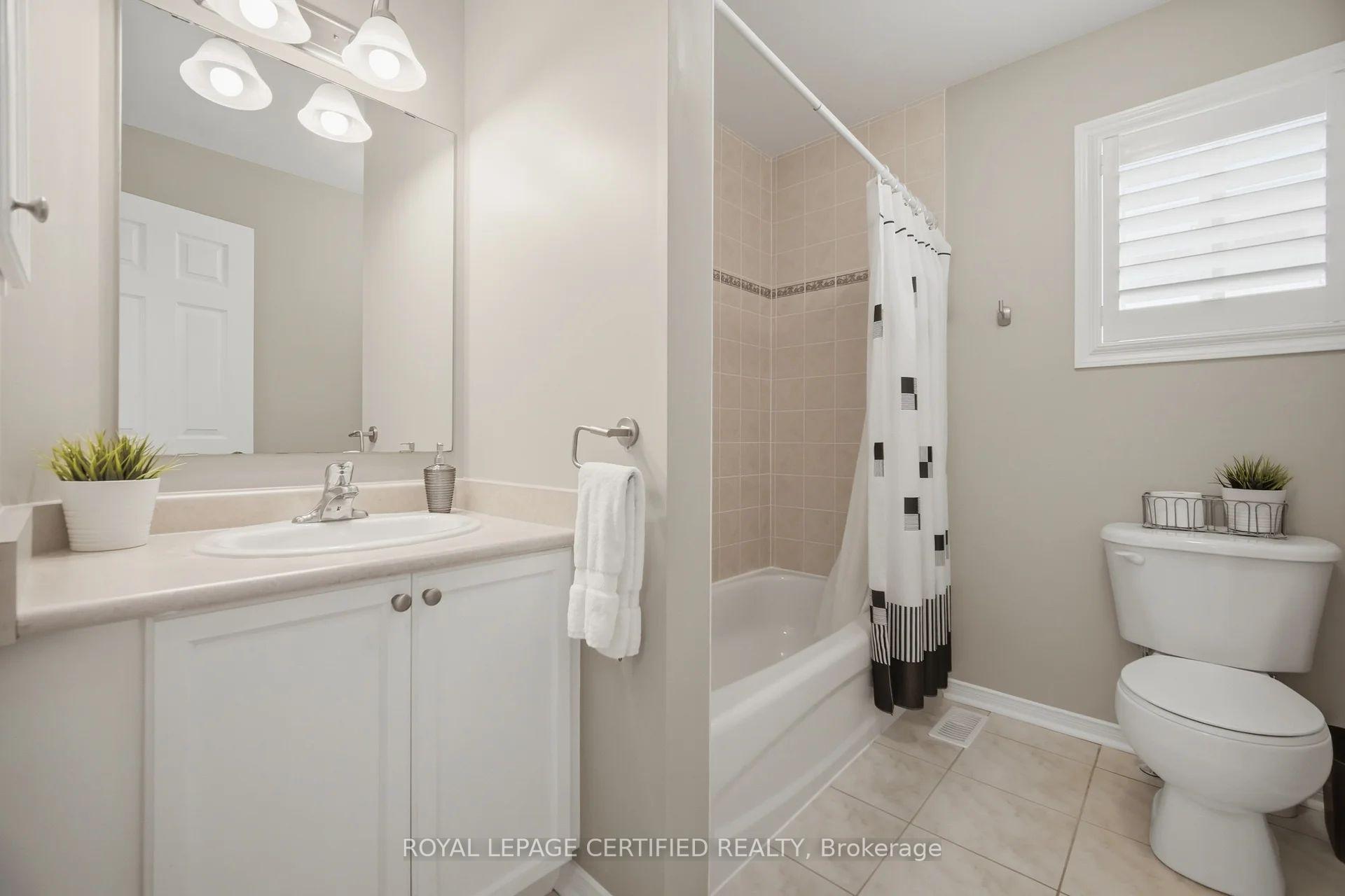 Photo 29 of 106 Ballantine Drive, Halton Hills, Georgetown — HOMEH