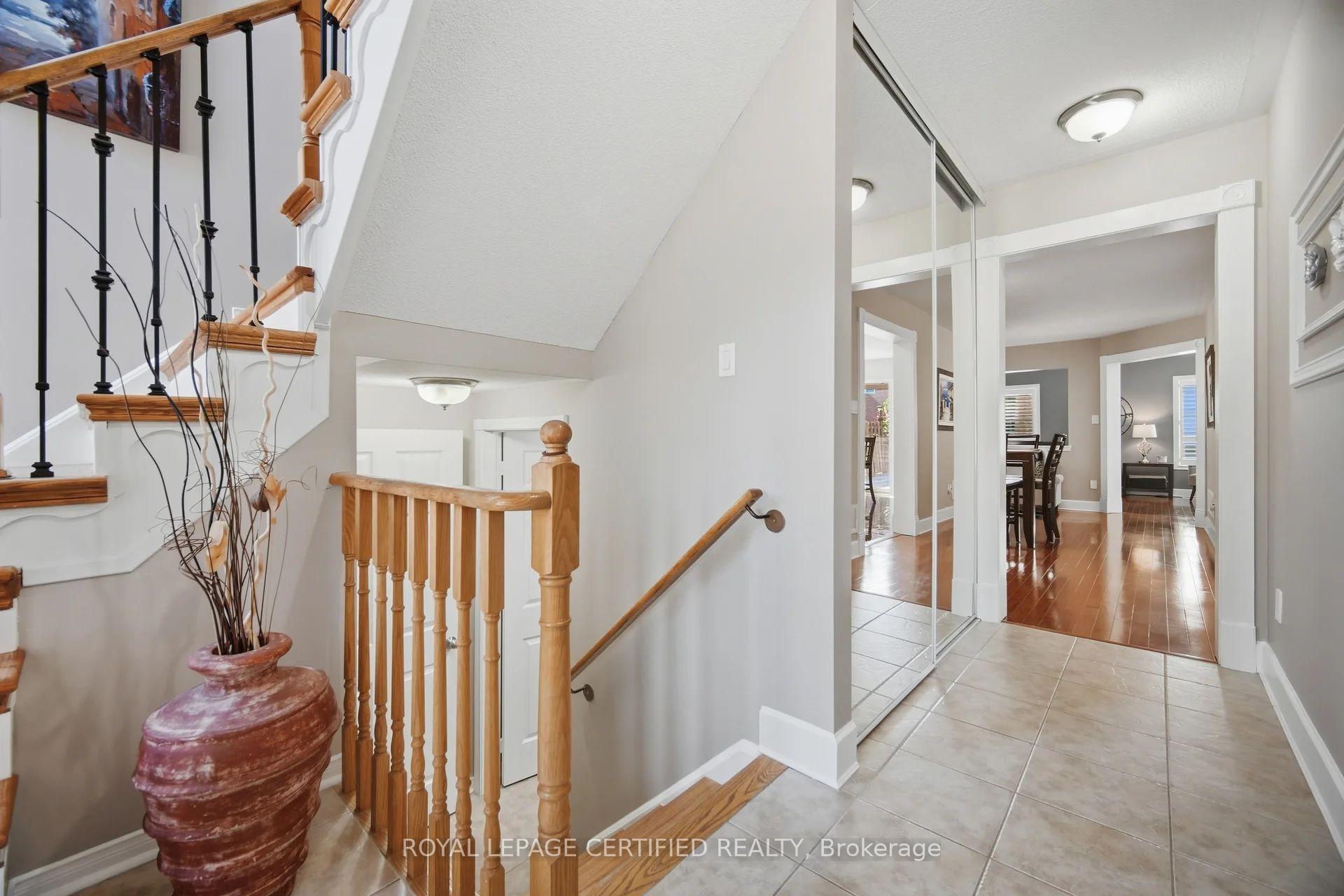 Photo 30 of 106 Ballantine Drive, Halton Hills, Georgetown — HOMEH