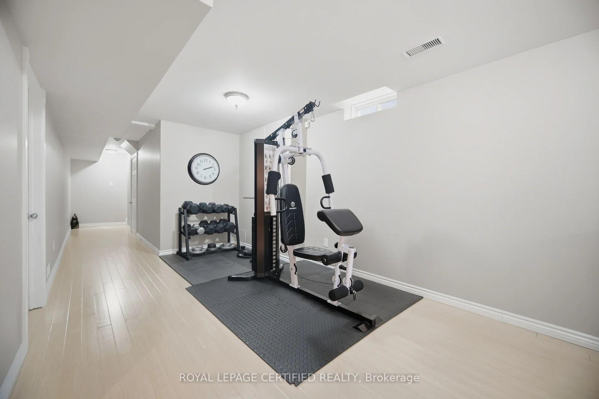 Photo 32 of 106 Ballantine Drive, Halton Hills, Georgetown — HOMEH