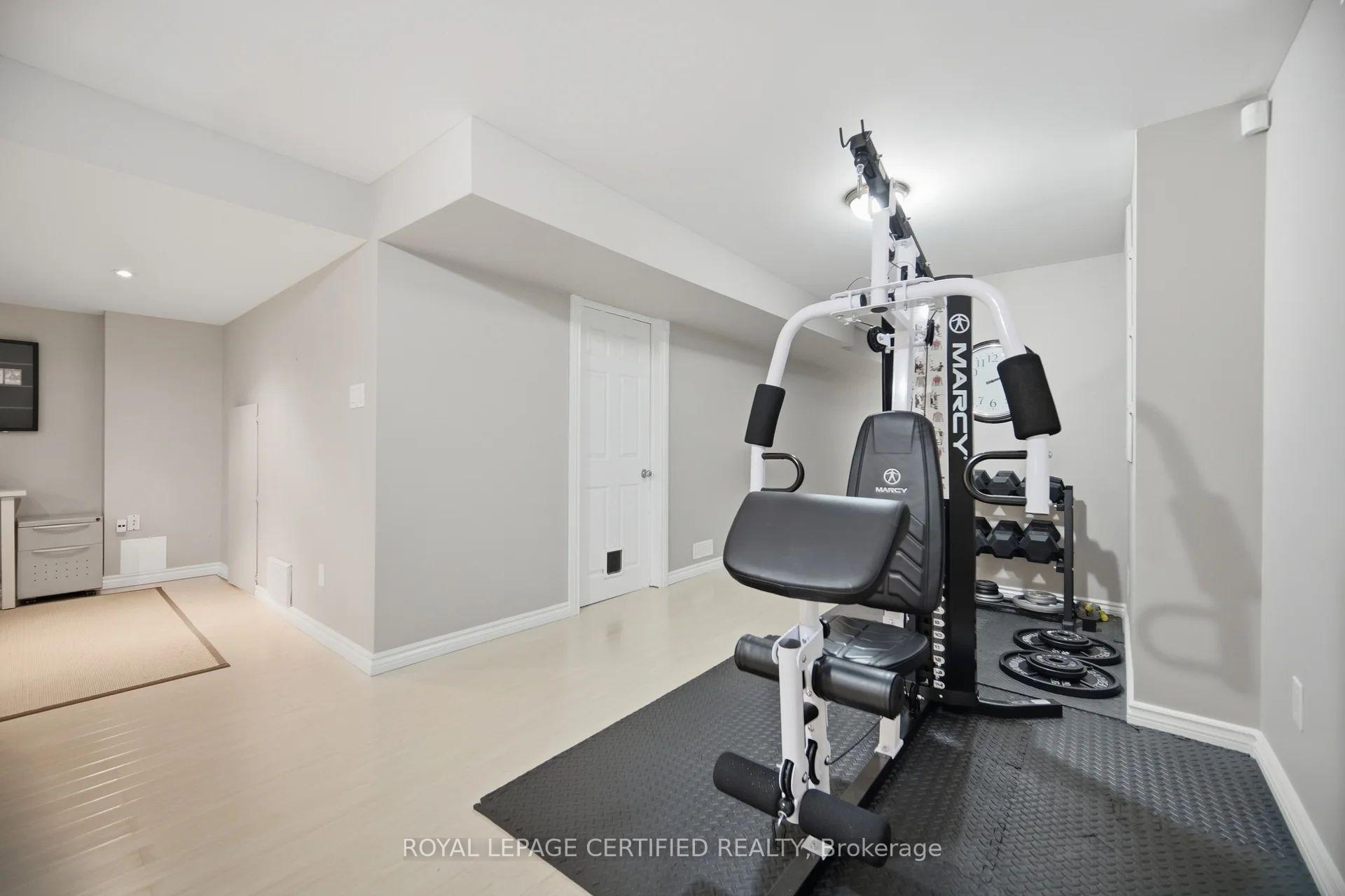 Photo 33 of 106 Ballantine Drive, Halton Hills, Georgetown — HOMEH