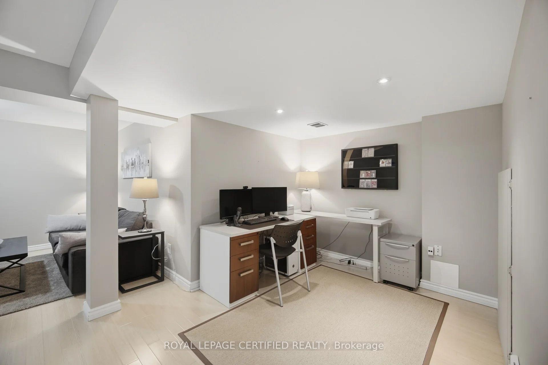 Photo 36 of 106 Ballantine Drive, Halton Hills, Georgetown — HOMEH