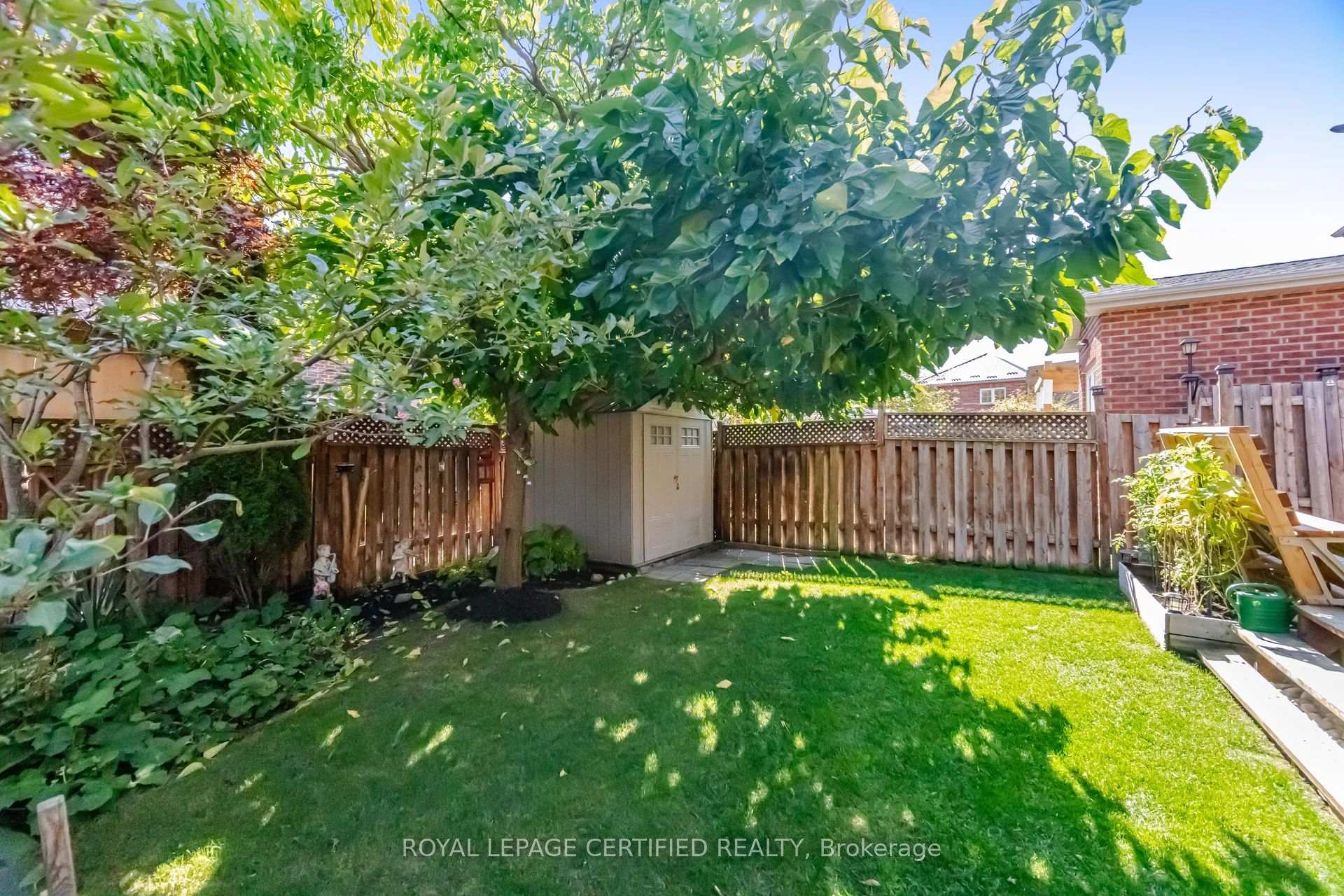 Photo 42 of 106 Ballantine Drive, Halton Hills, Georgetown — HOMEH