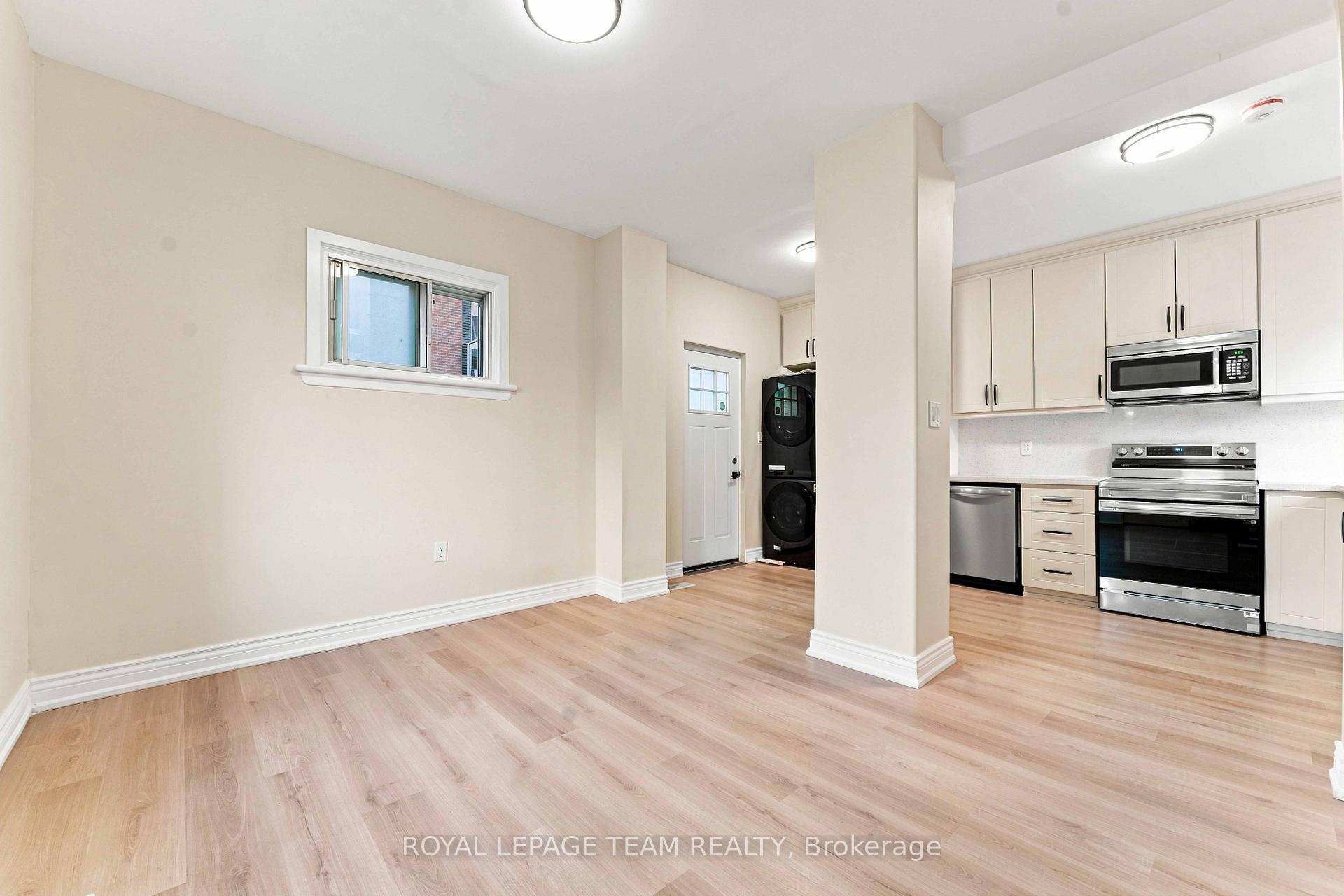 Photo 12 of Unit C, 13 Balsam Street, Ottawa, West Centre Town — HOMEH