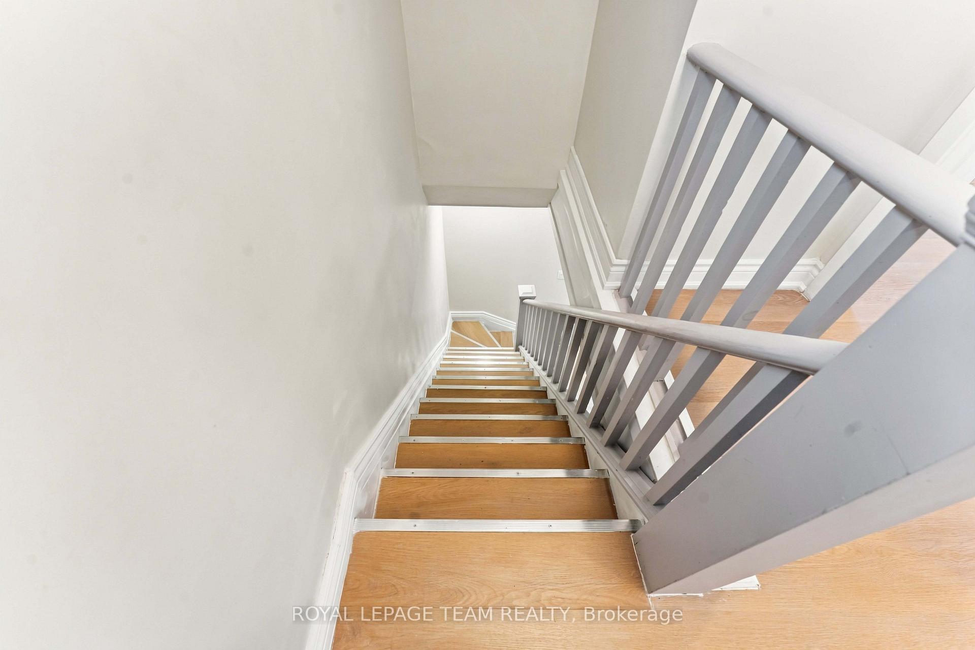 Photo 14 of Unit C, 13 Balsam Street, Ottawa, West Centre Town — HOMEH