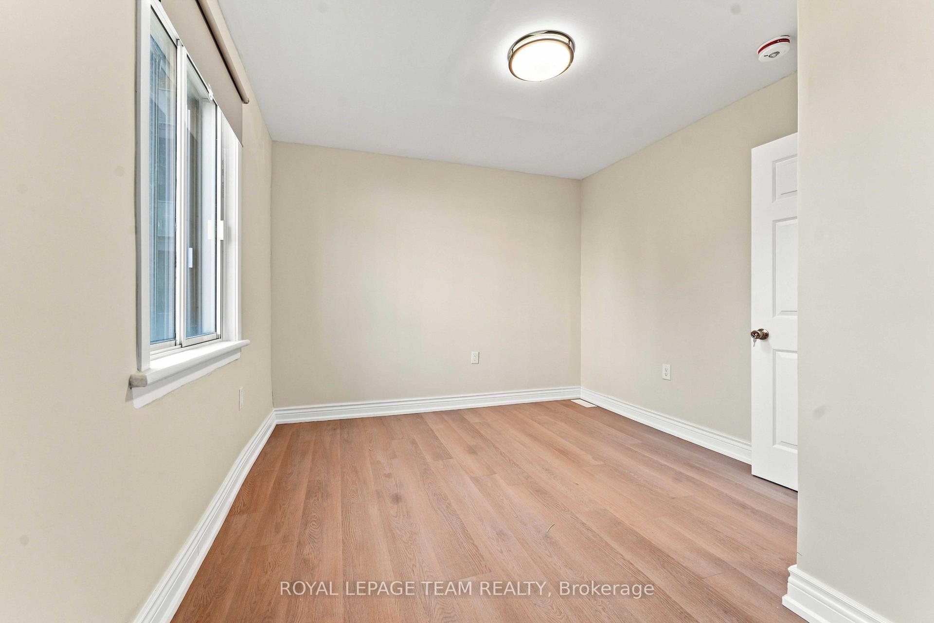 Photo 16 of Unit C, 13 Balsam Street, Ottawa, West Centre Town — HOMEH