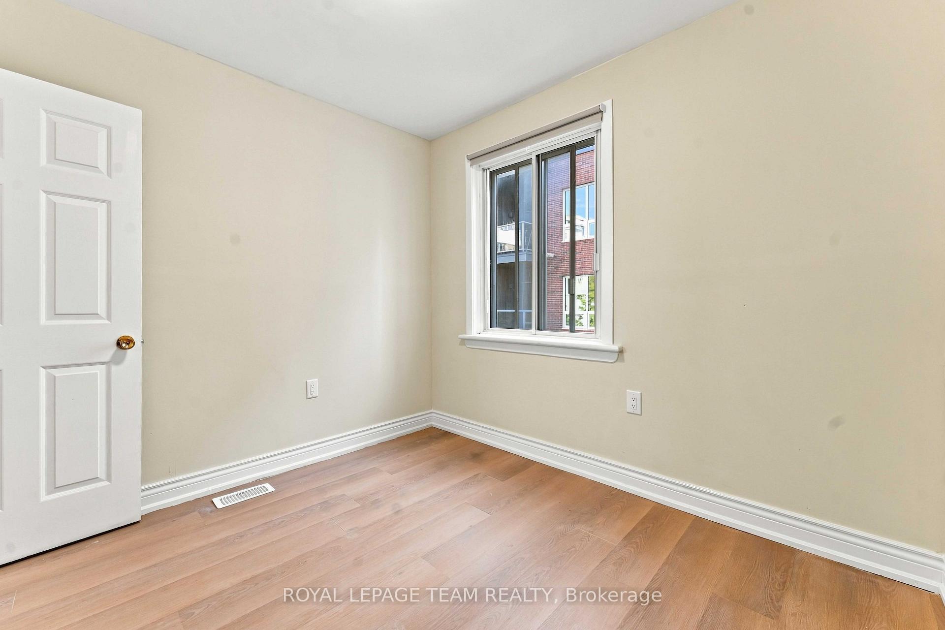 Photo 21 of Unit C, 13 Balsam Street, Ottawa, West Centre Town — HOMEH