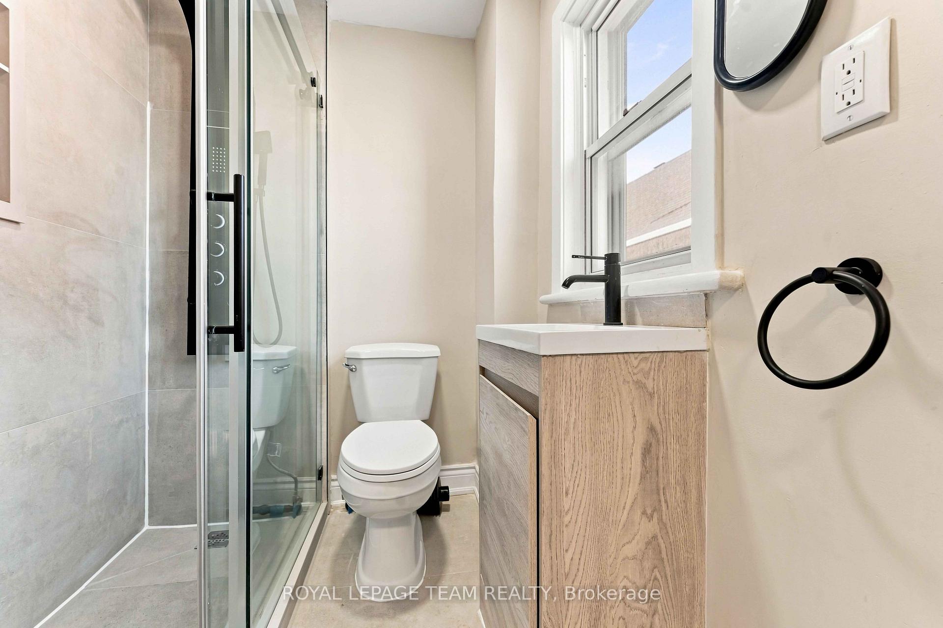 Photo 22 of Unit C, 13 Balsam Street, Ottawa, West Centre Town — HOMEH