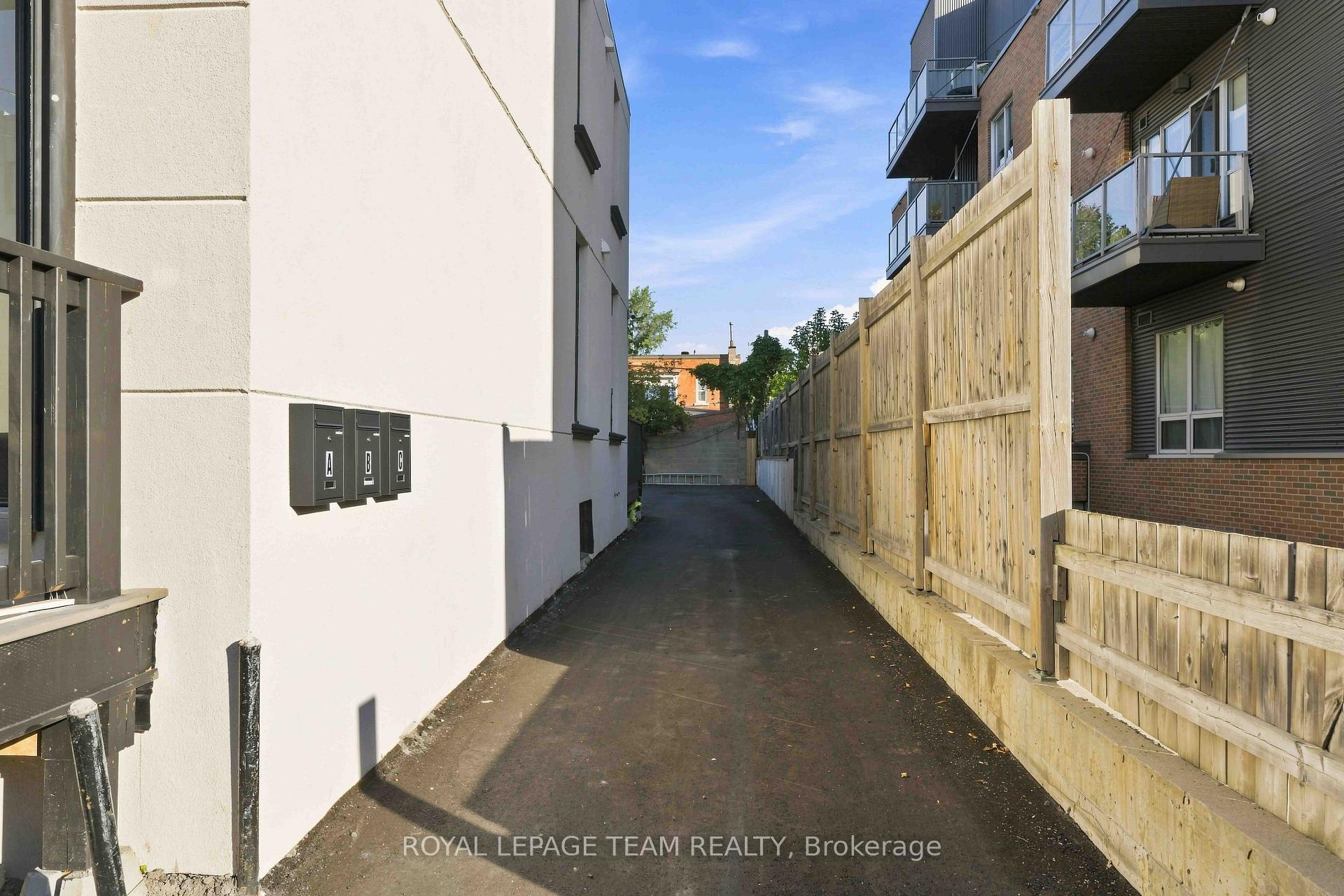 Photo 27 of Unit C, 13 Balsam Street, Ottawa, West Centre Town — HOMEH