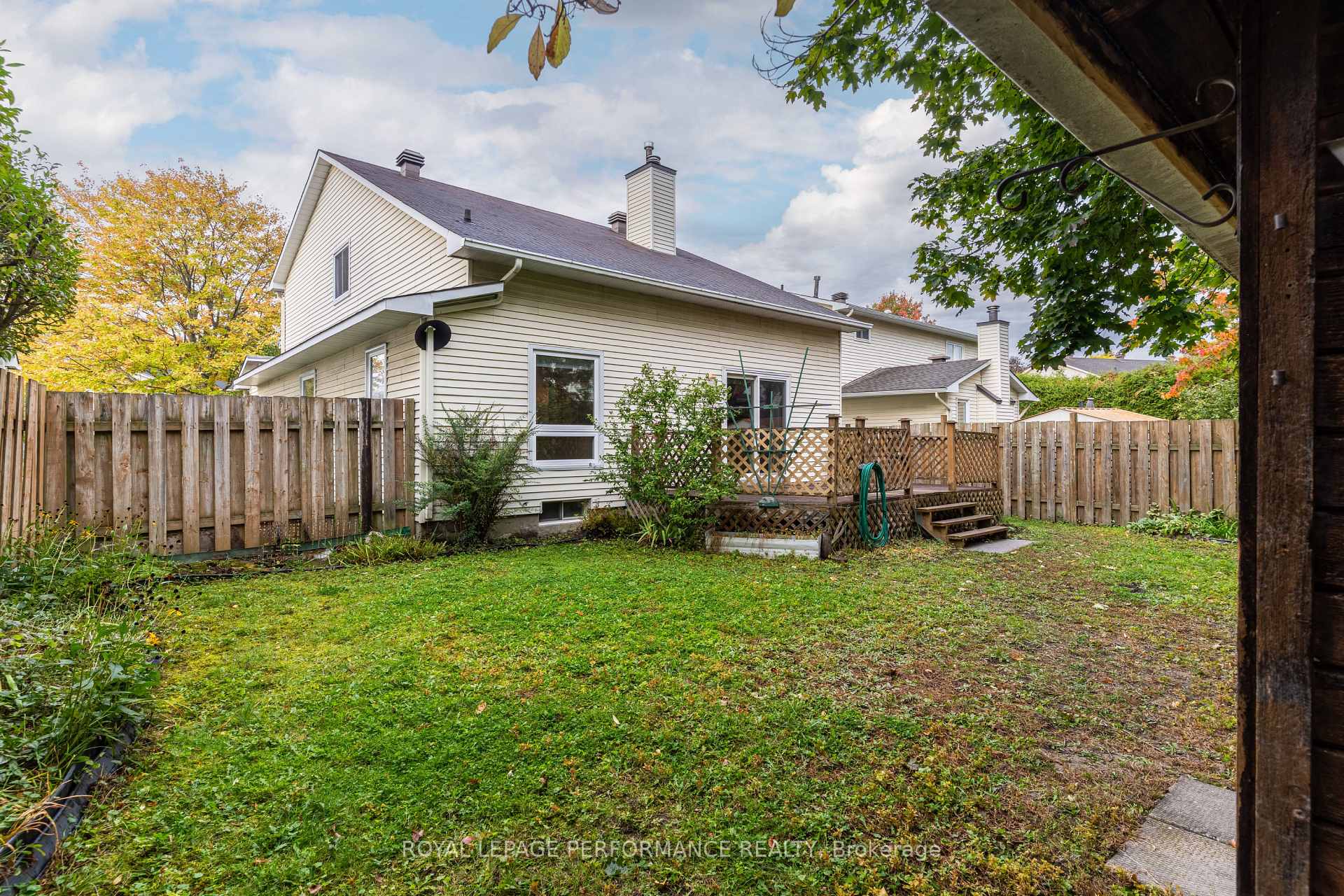 Photo 40 of 6198 Voyageur Drive, Ottawa, Convent Glen — HOMEH