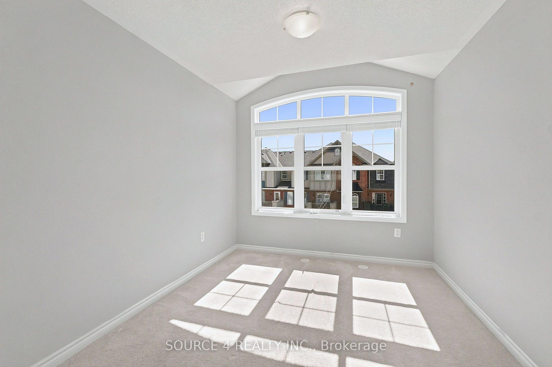 Photo 31 of 12 Tight Court, Milton, Willmott — HOMEH