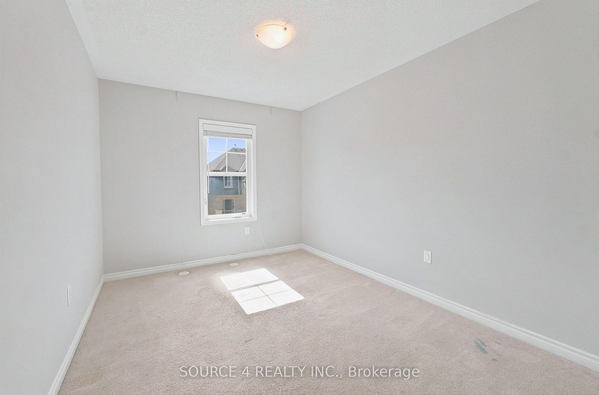 Photo 33 of 12 Tight Court, Milton, Willmott — HOMEH