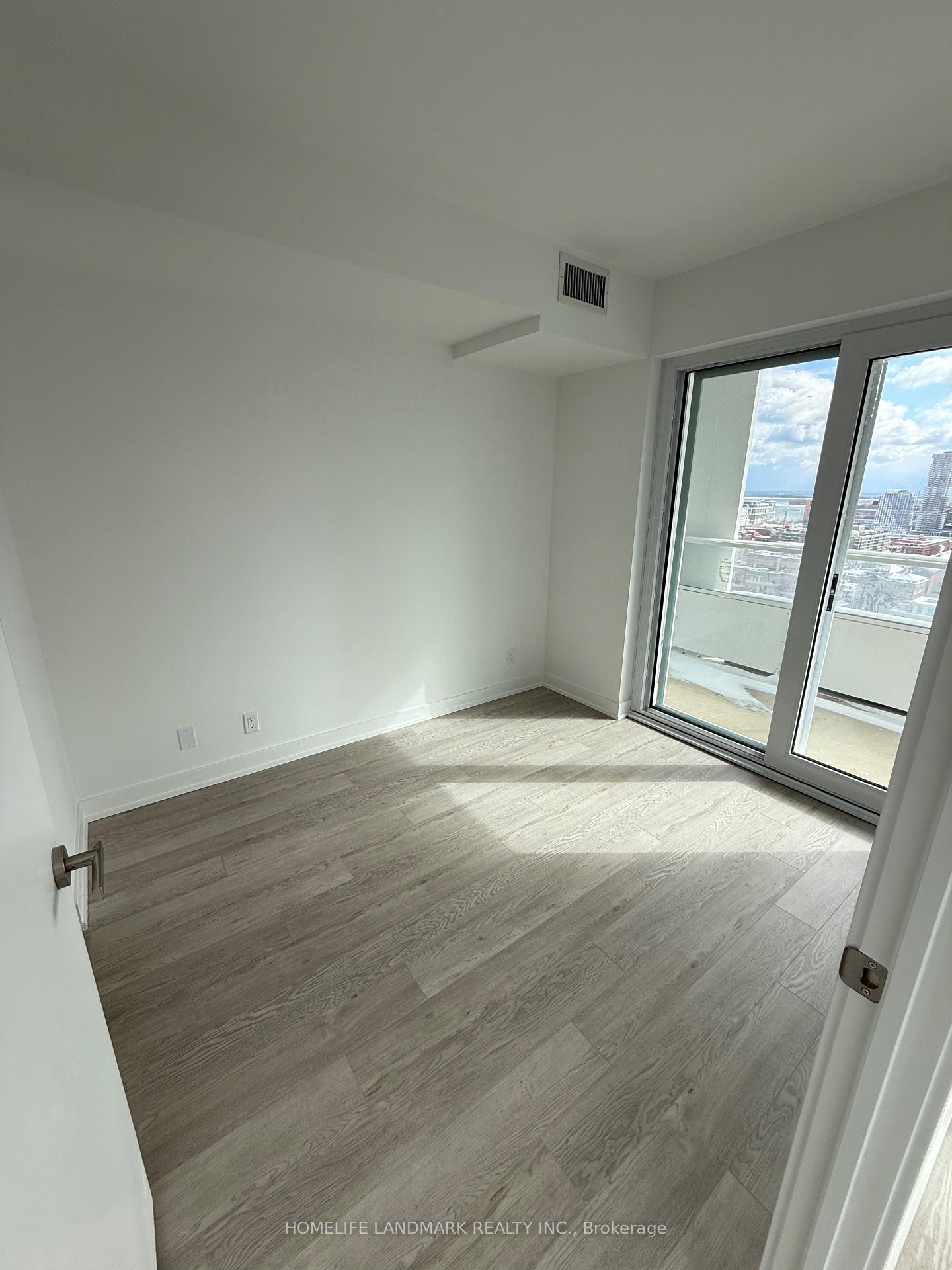 Photo 4 of Unit 2310, 88 Queen Street E, Toronto, Church-Yonge Corridor — HOMEH