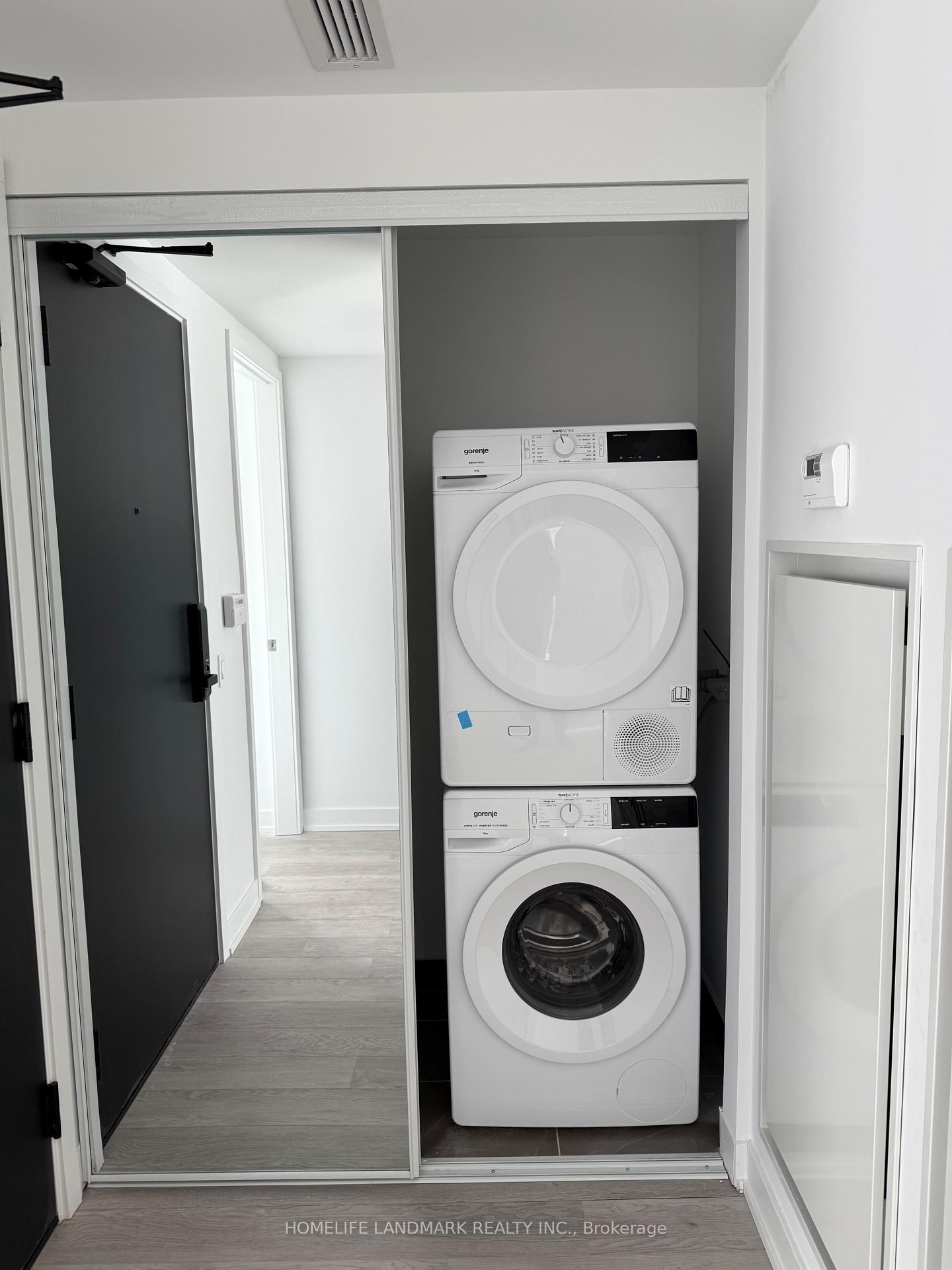 Photo 11 of Unit 2310, 88 Queen Street E, Toronto, Church-Yonge Corridor — HOMEH