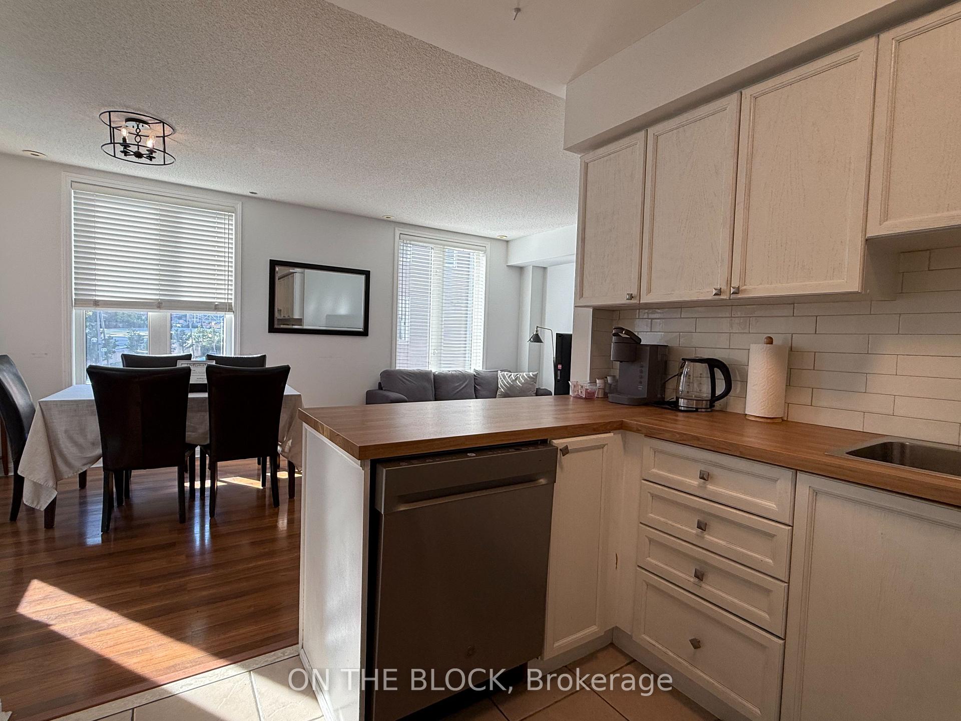 Photo of Unit 223, 28 Douro Street