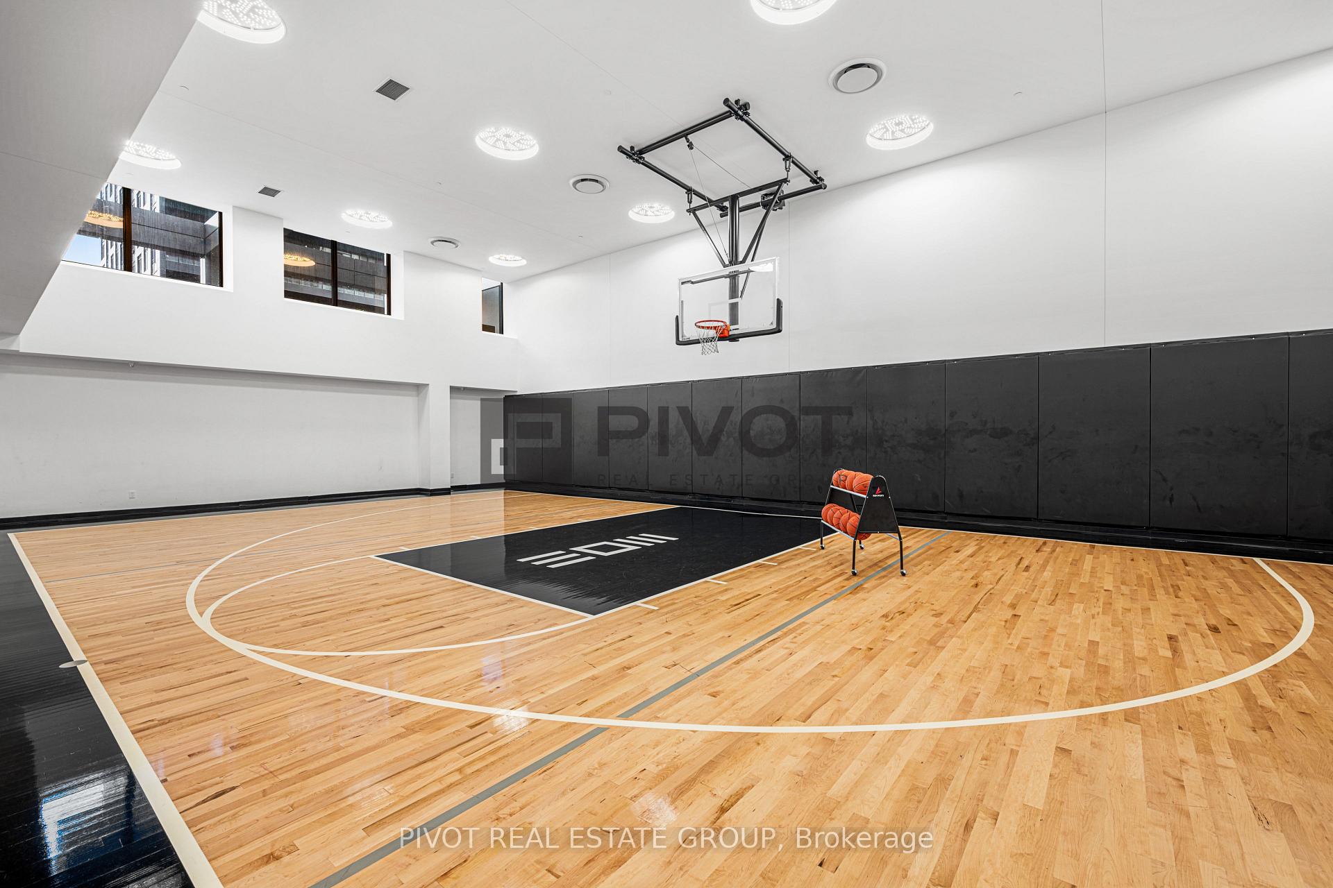 Photo 10 of Unit 4902, 4015 The Exchange, Mississauga, City Centre — HOMEH