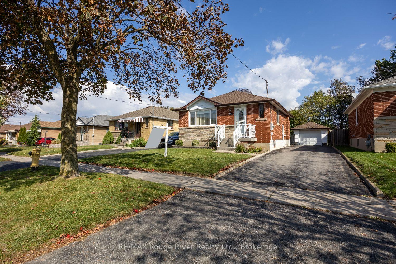 Photo 2 of 287 Guelph Street, Oshawa, Donevan — HOMEH