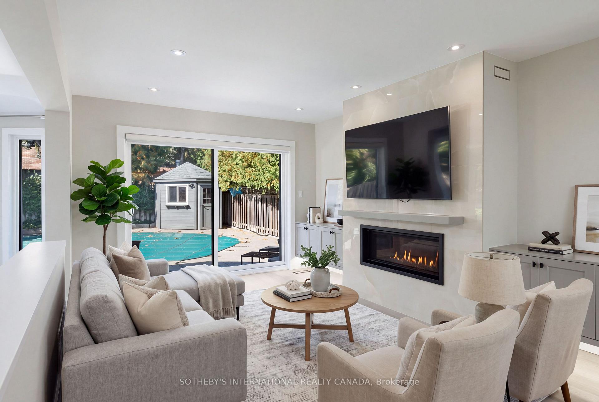 Photo 6 of 1816 Paddock Crescent, Mississauga, Erin Mills — HOMEH