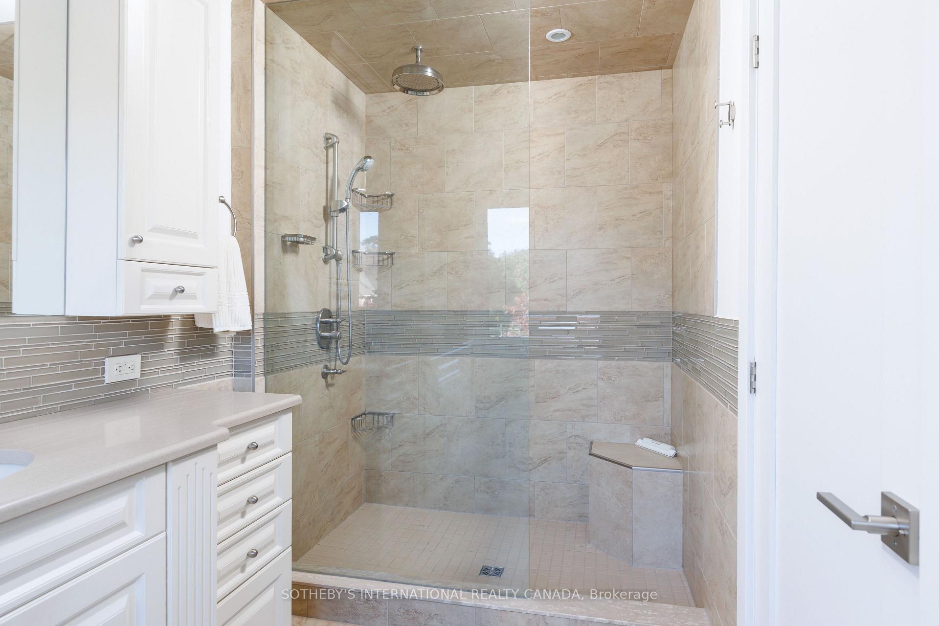 Photo 23 of 1816 Paddock Crescent, Mississauga, Erin Mills — HOMEH