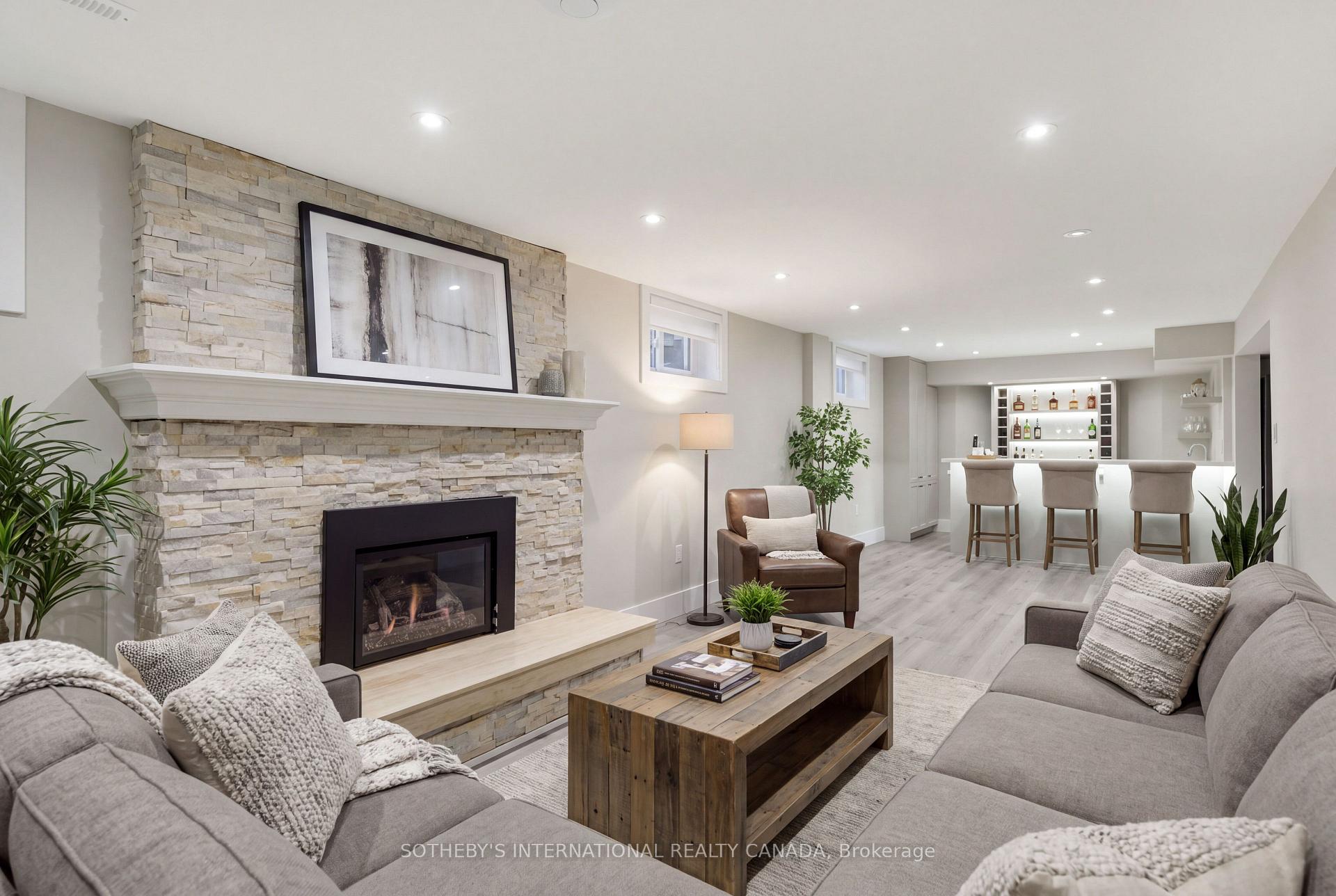 Photo 38 of 1816 Paddock Crescent, Mississauga, Erin Mills — HOMEH