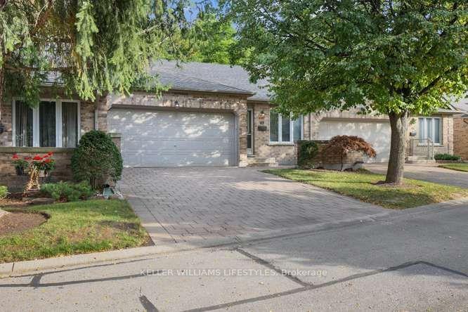 Photo of Unit 45, 1241 Beaverbrook Avenue