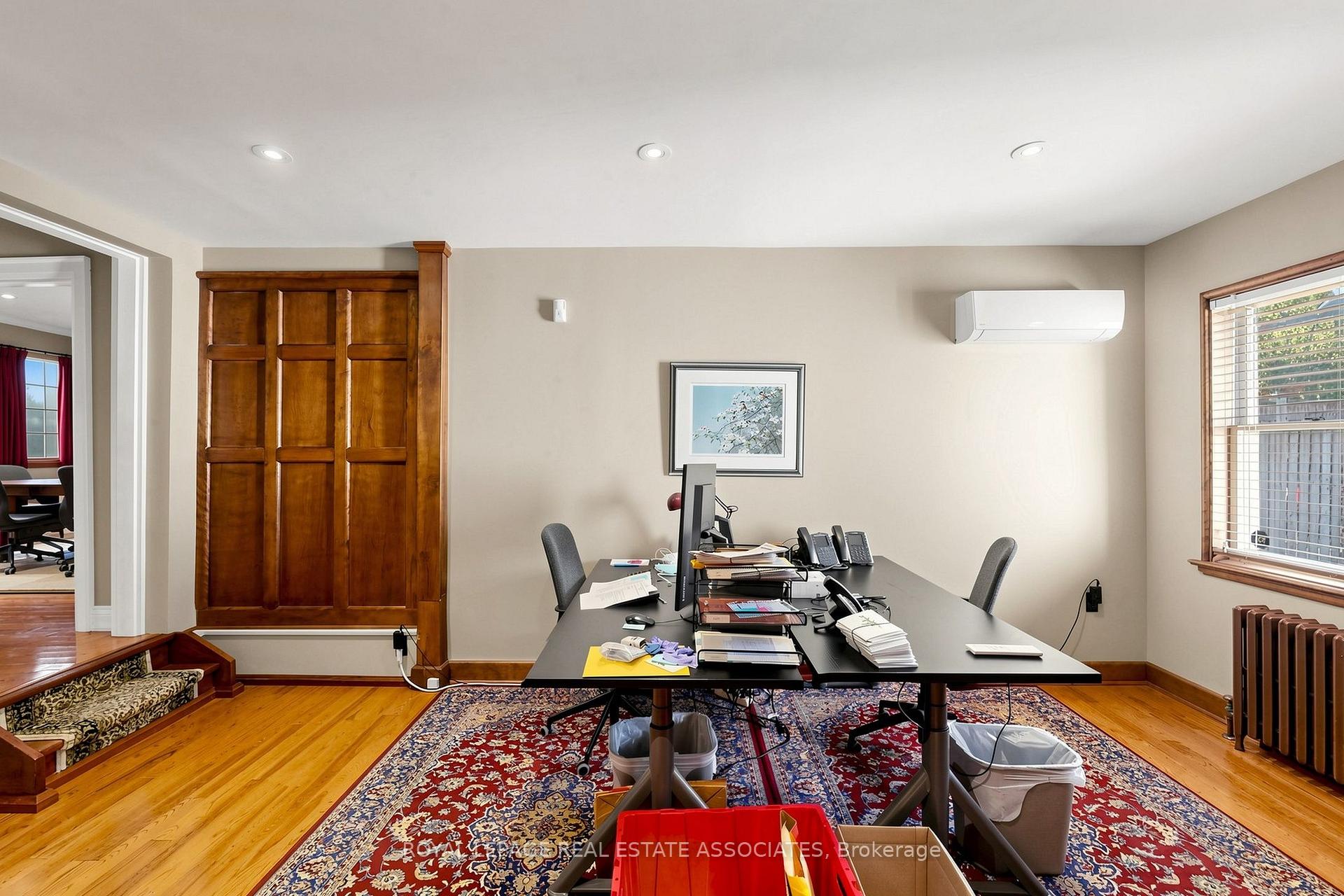 Photo 18 of 298 Lakeshore Road E, Mississauga, Port Credit — HOMEH