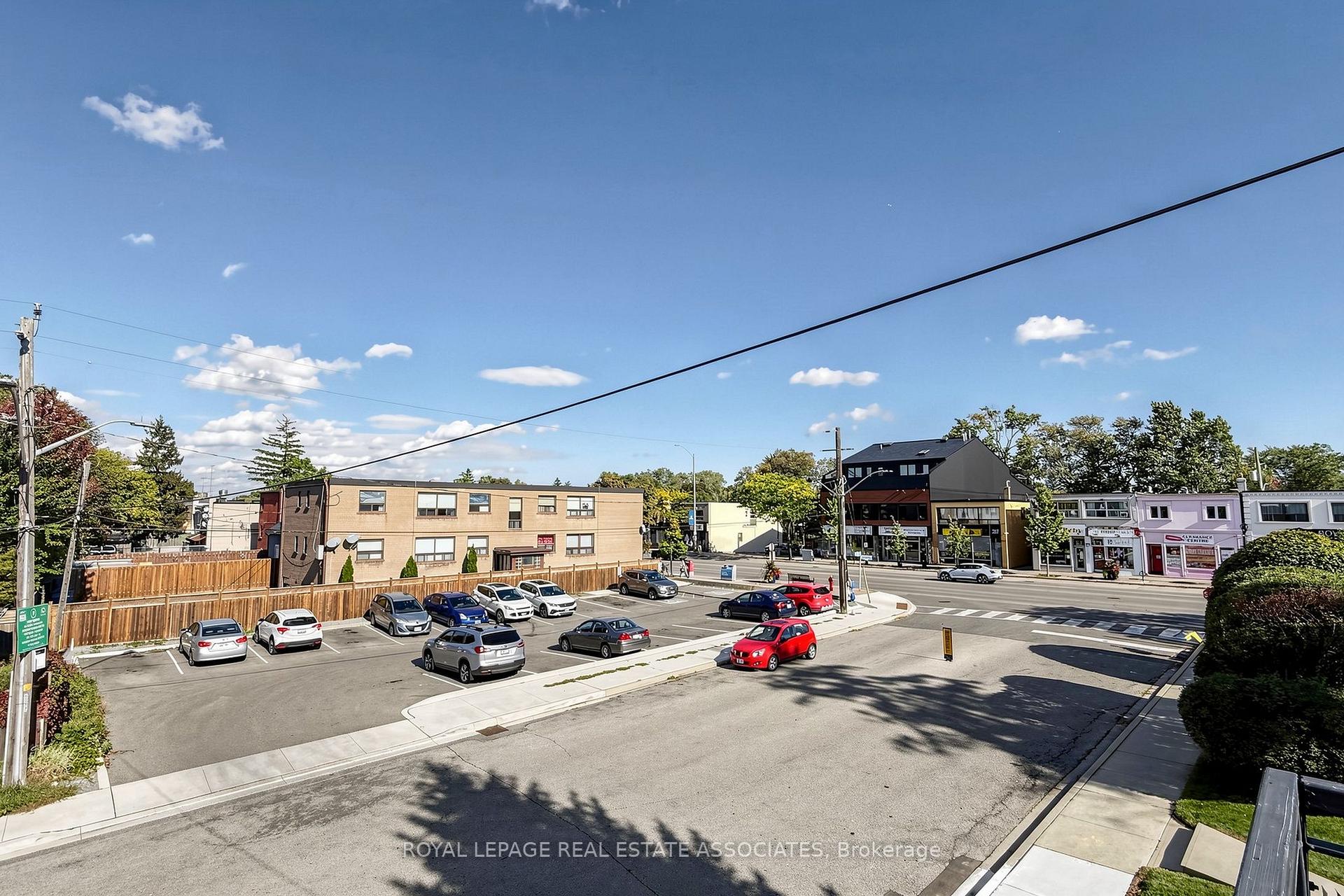 Photo 49 of 298 Lakeshore Road E, Mississauga, Port Credit — HOMEH