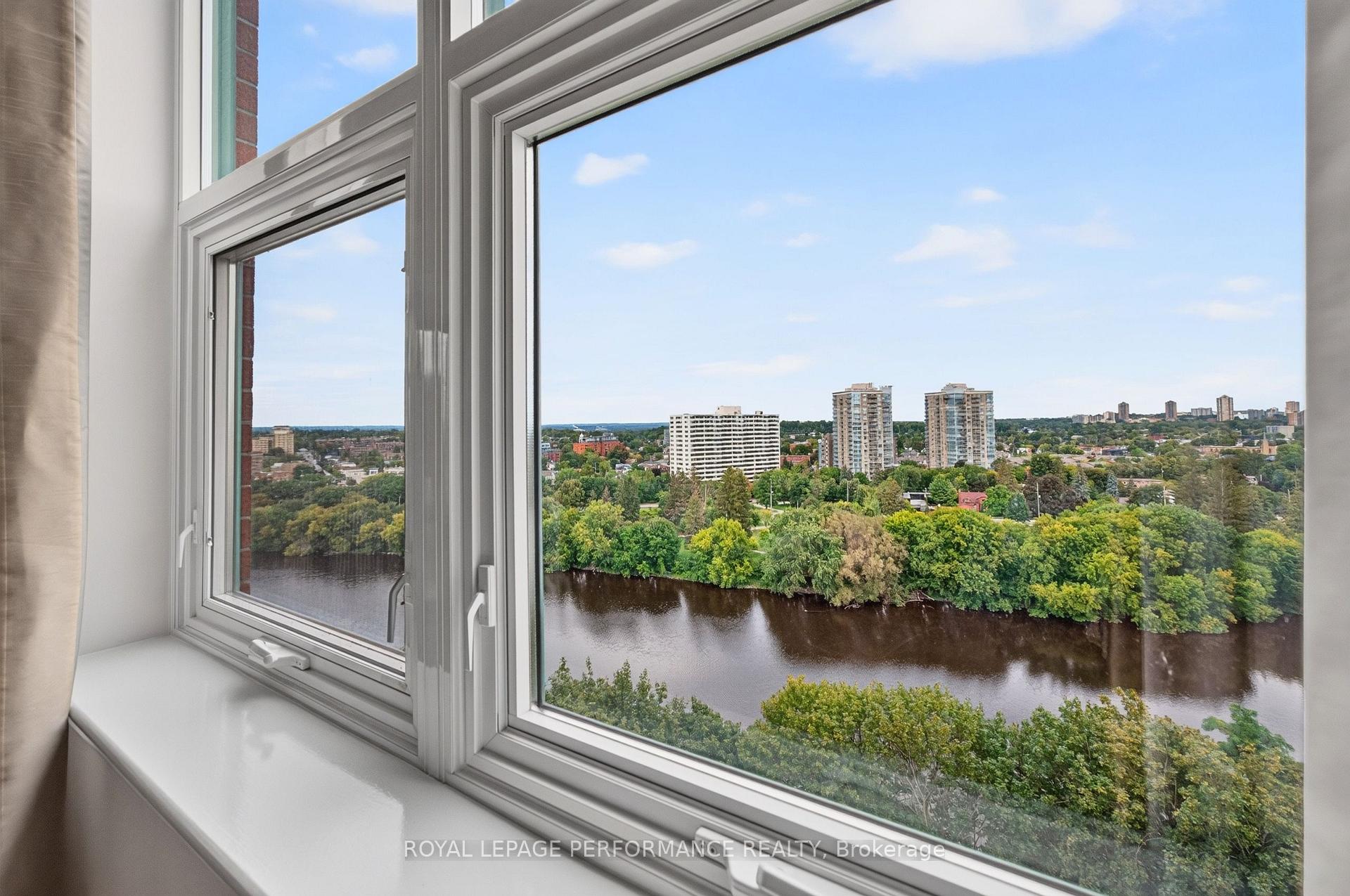 Photo 8 of Unit 901, 131 Wurtemburg Street, Ottawa, Lower Town — HOMEH