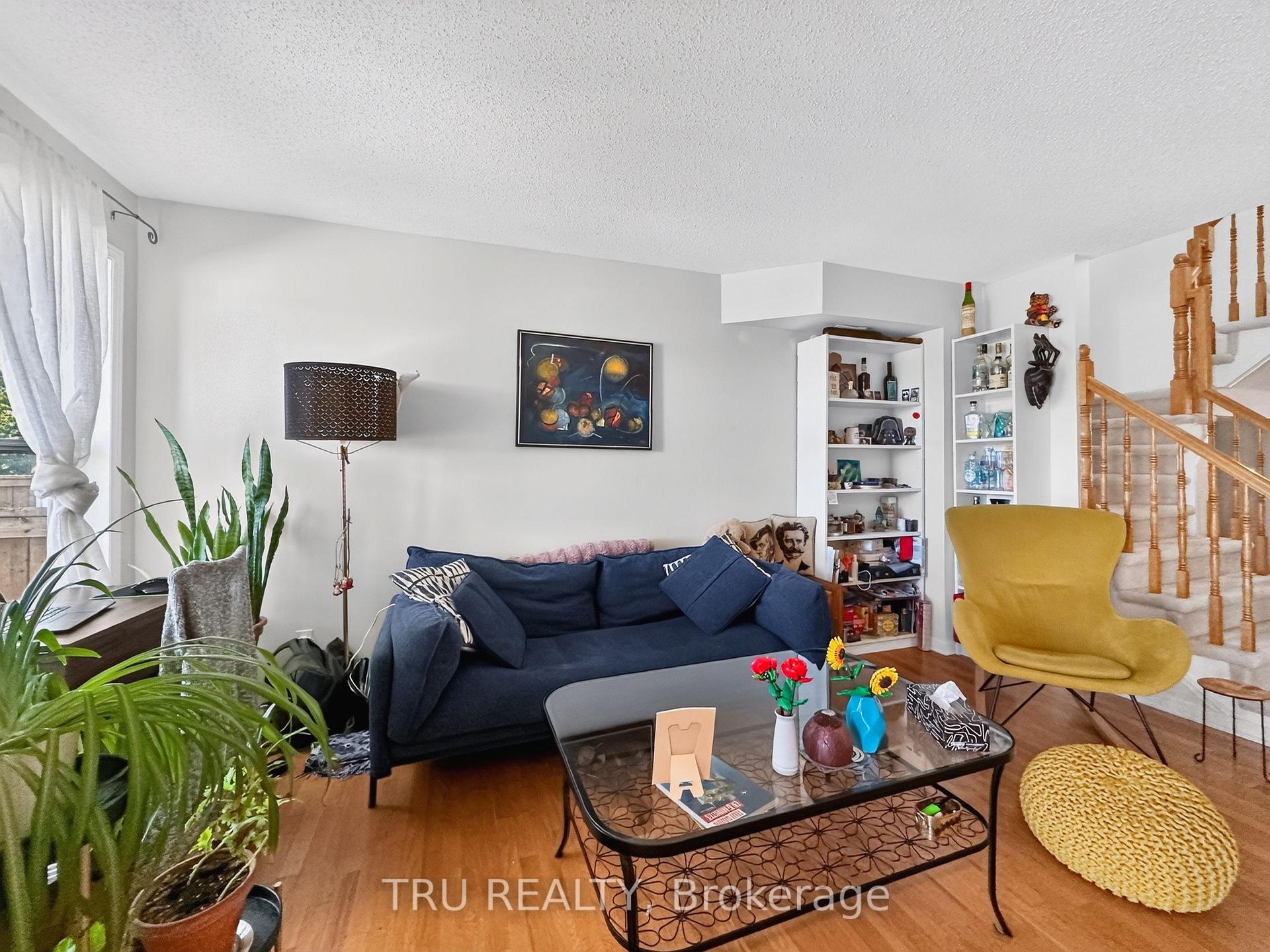 Photo 10 of 75 Silverlace Private, Ottawa, Hunt Club Park/Greenboro — HOMEH