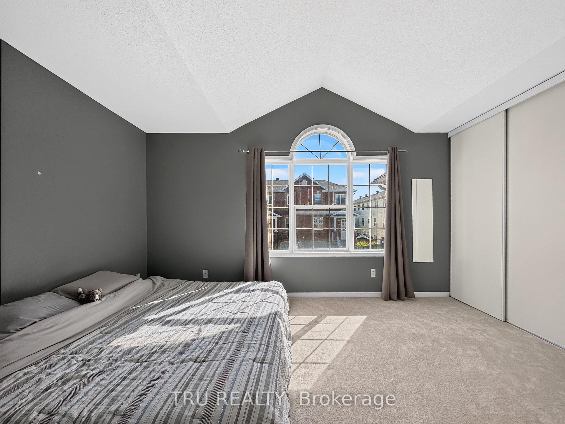 Photo 18 of 75 Silverlace Private, Ottawa, Hunt Club Park/Greenboro — HOMEH