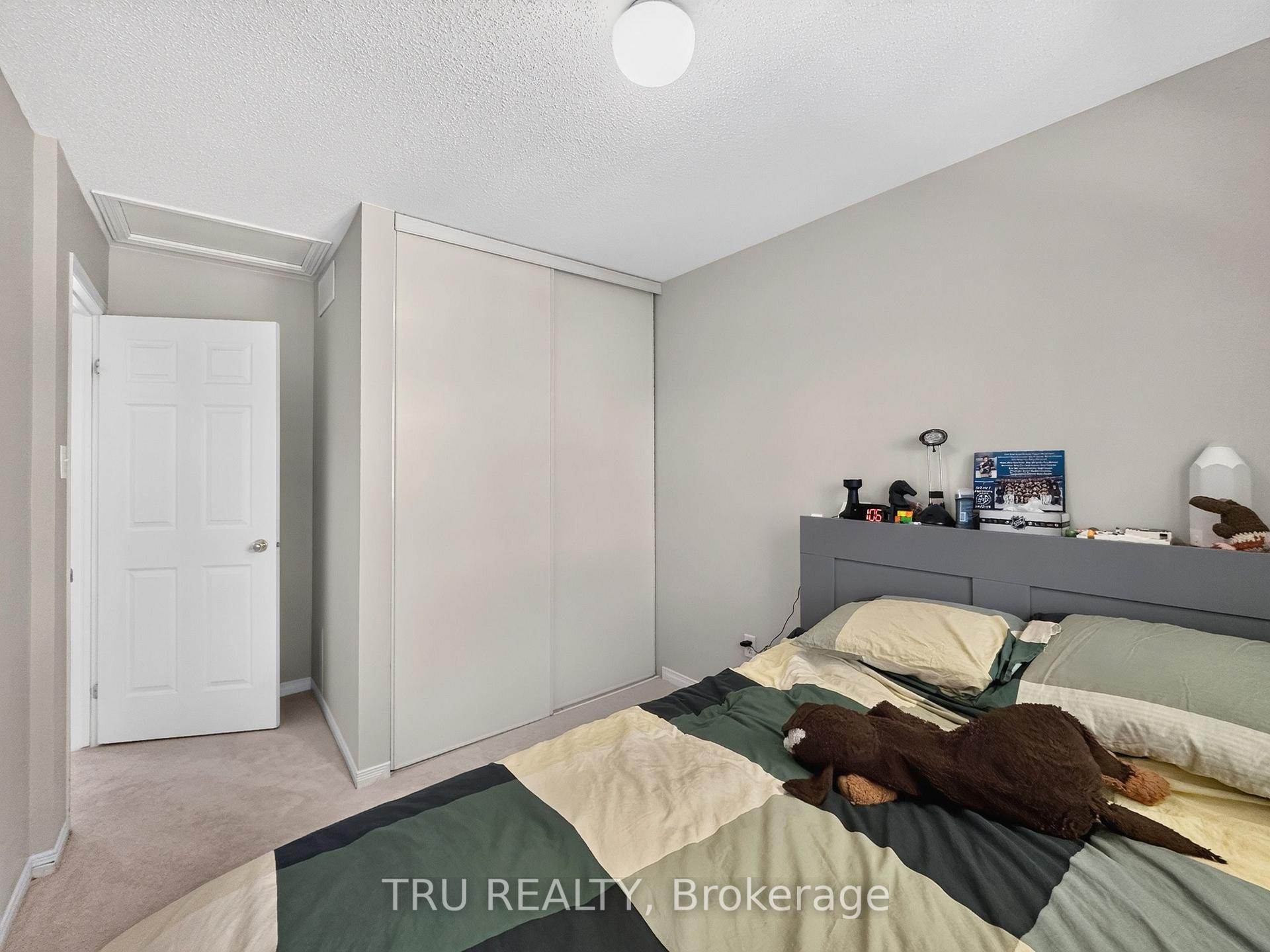 Photo 22 of 75 Silverlace Private, Ottawa, Hunt Club Park/Greenboro — HOMEH
