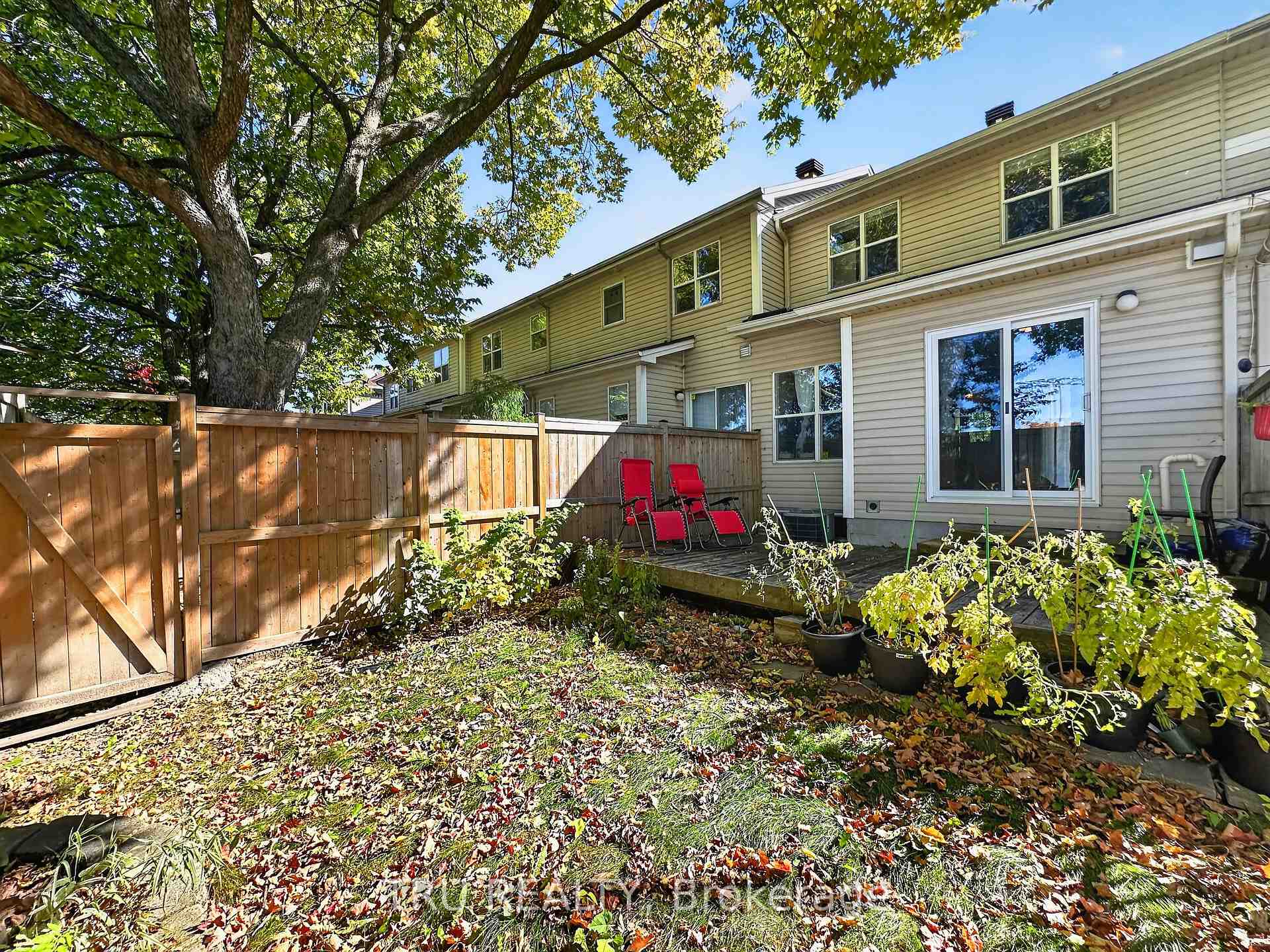 Photo 32 of 75 Silverlace Private, Ottawa, Hunt Club Park/Greenboro — HOMEH